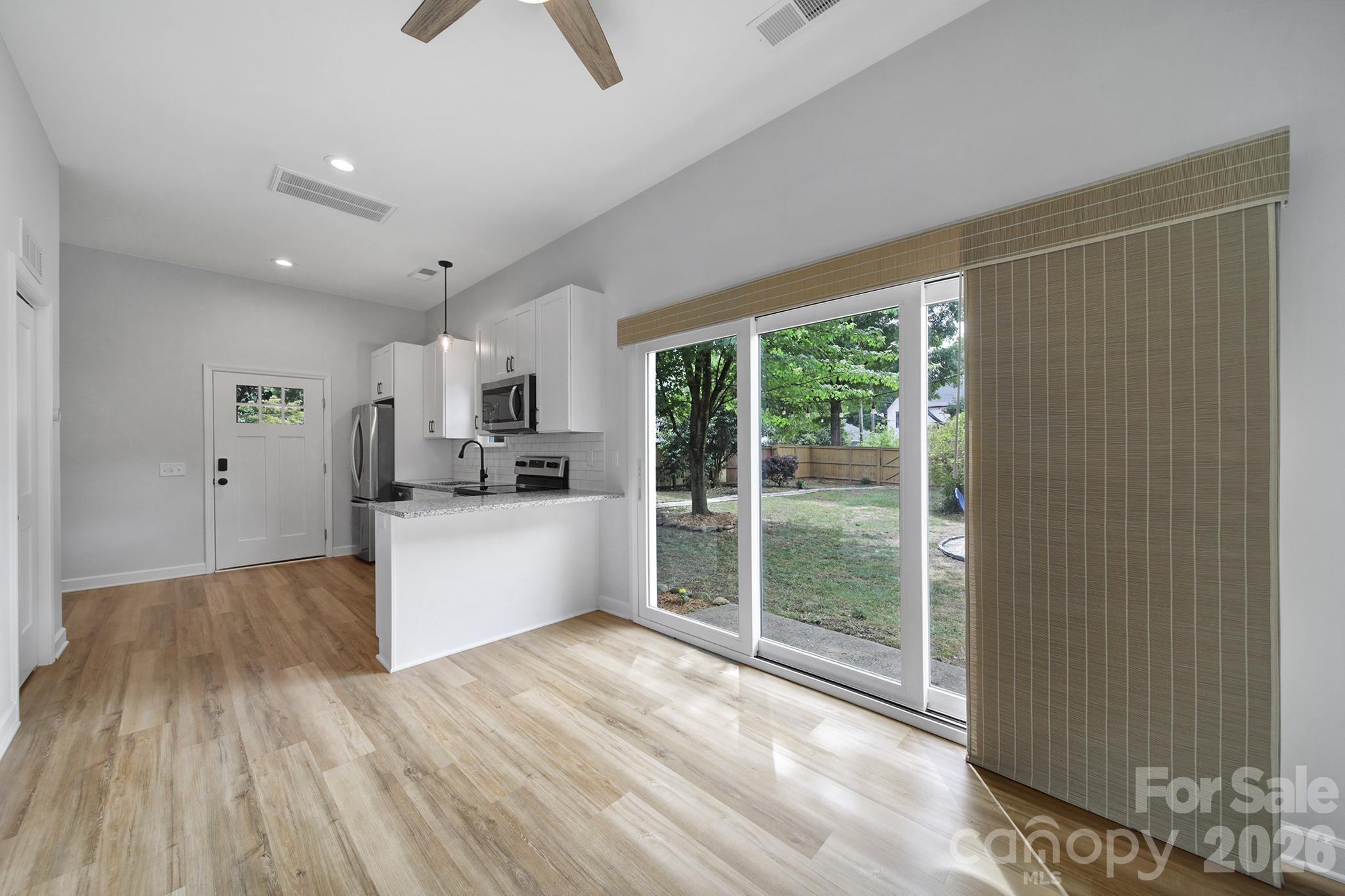 Merry Oaks - Residential