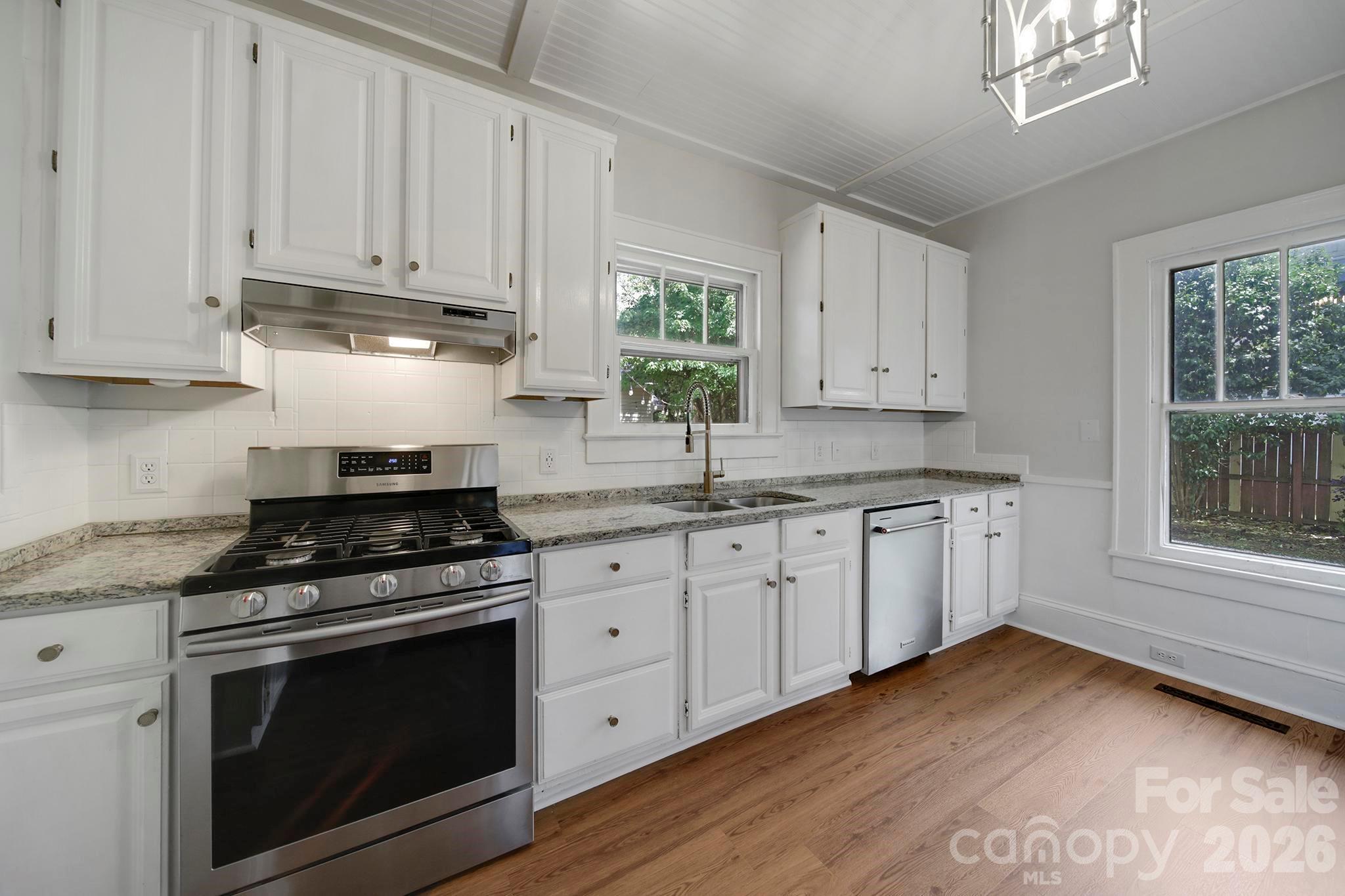 Merry Oaks - Residential