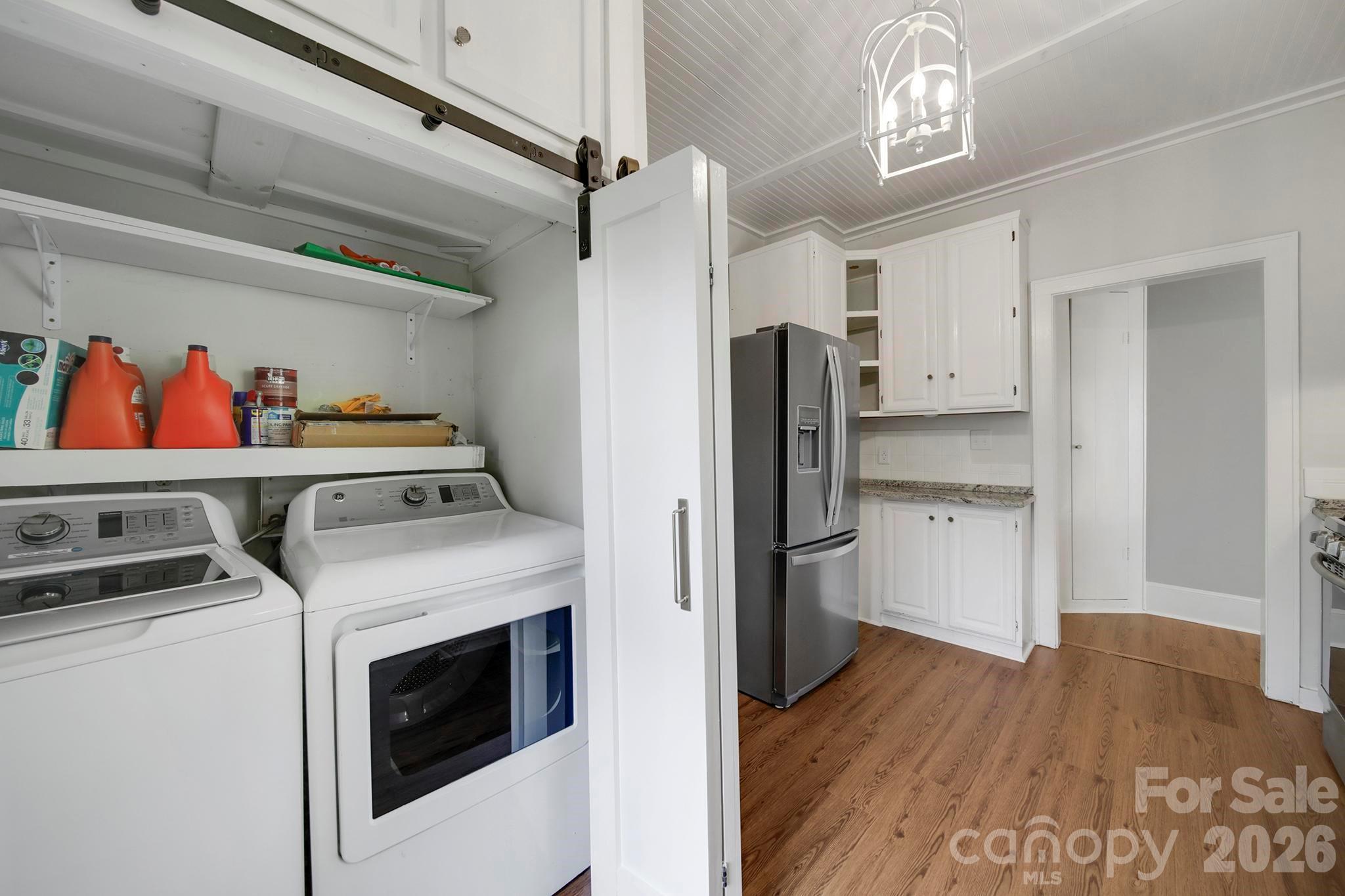 Merry Oaks - Residential