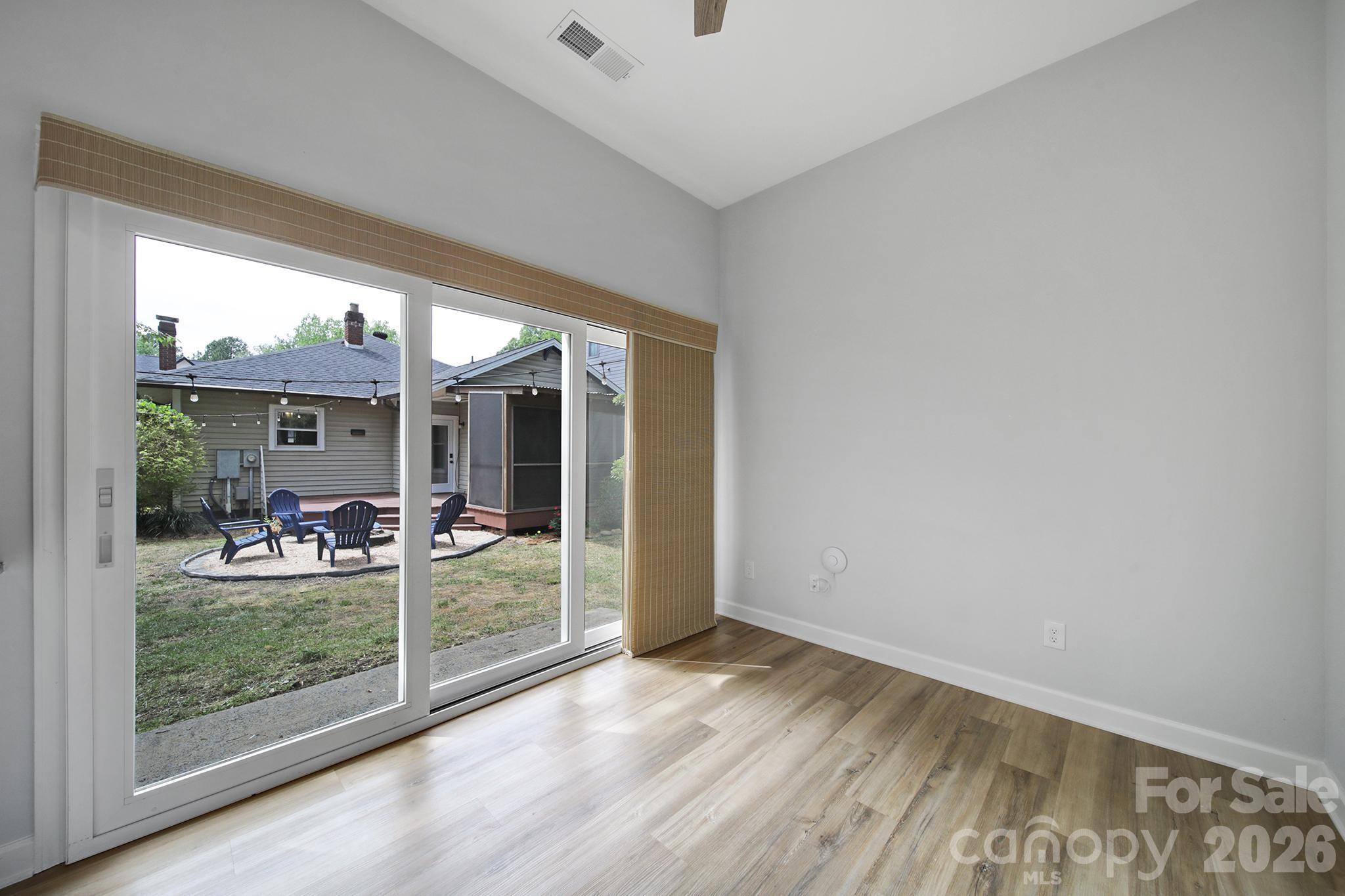 Merry Oaks - Residential
