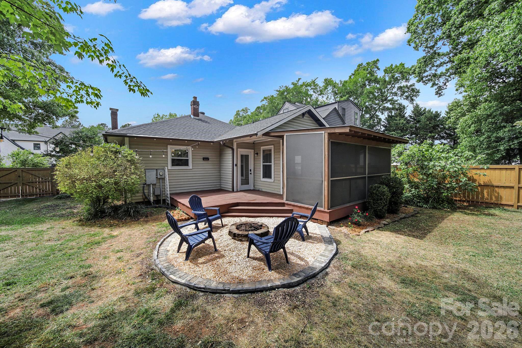 Merry Oaks - Residential