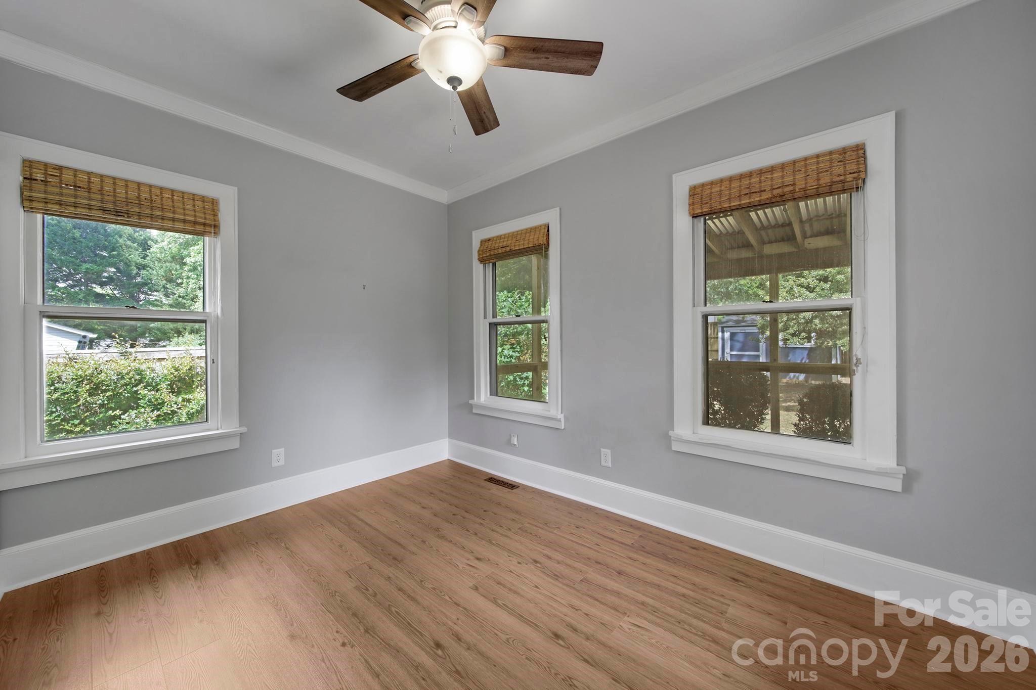 Merry Oaks - Residential