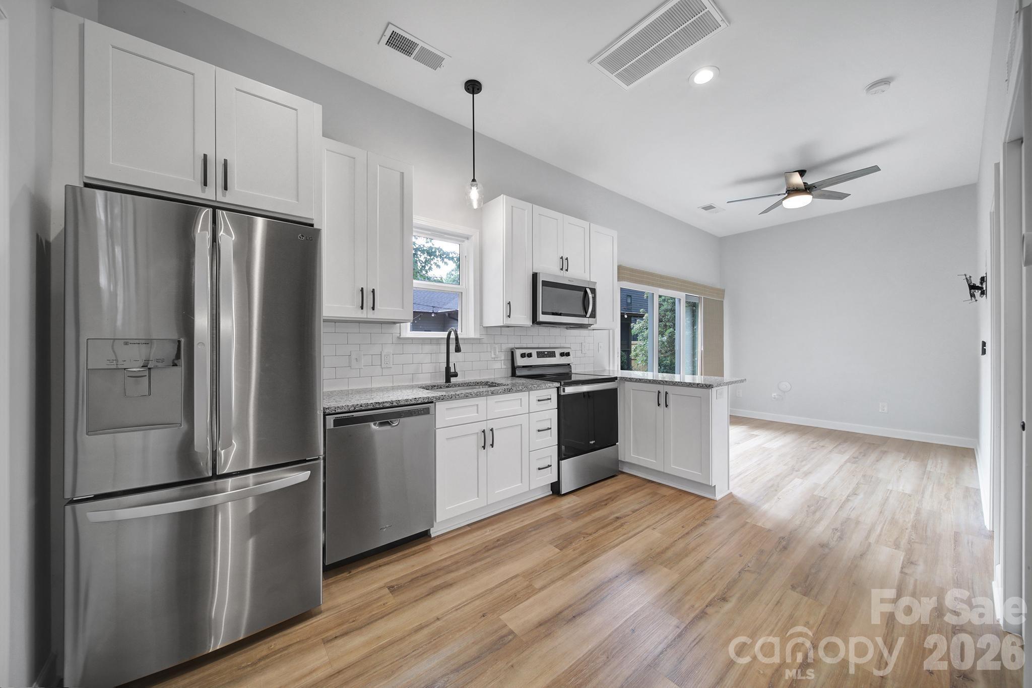 Merry Oaks - Residential
