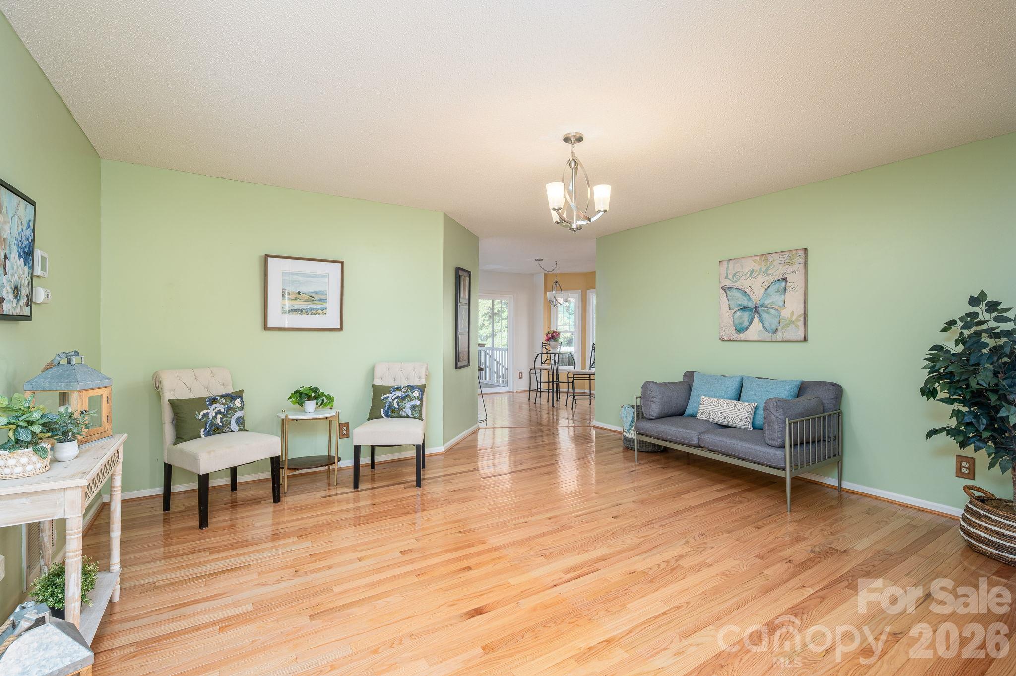 111 Smoke Tree Court 11