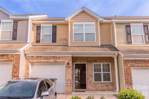 Photo of 10443 Benfield Road, Charlotte, NC 28269 (MLS # 4380013)