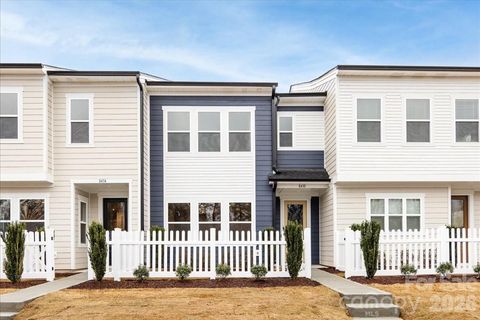 Photo of 8430 Discovery Lane, Charlotte, NC 28216 (MLS # 4319075)