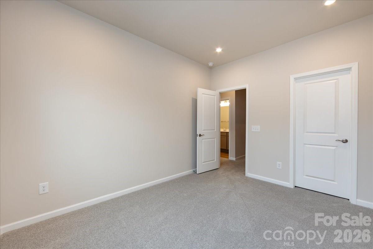 Ellis Townes - Residential