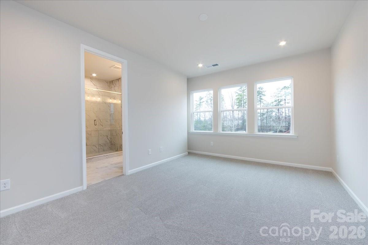 Ellis Townes - Residential