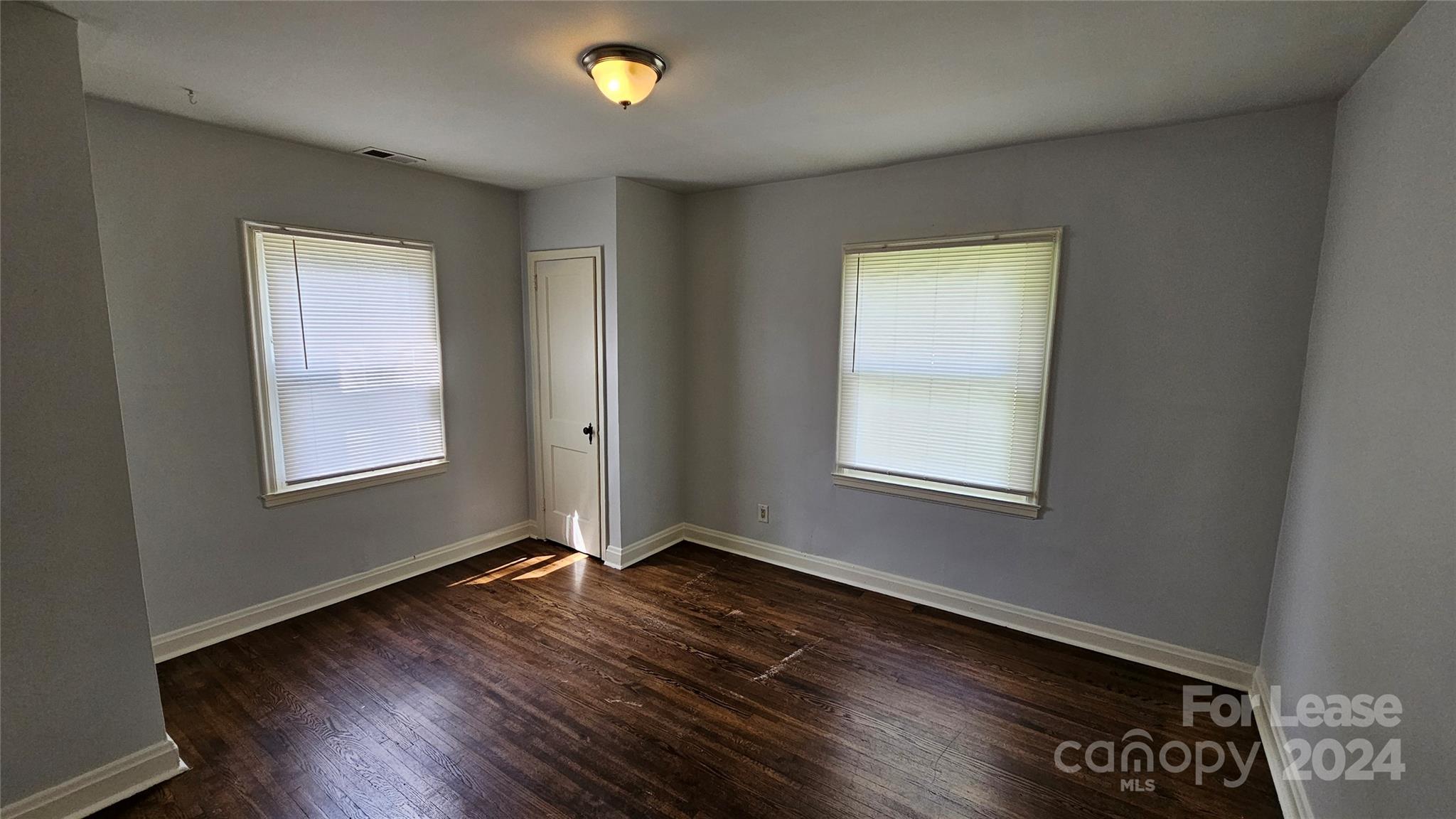 Plaza Hills - Residential Lease