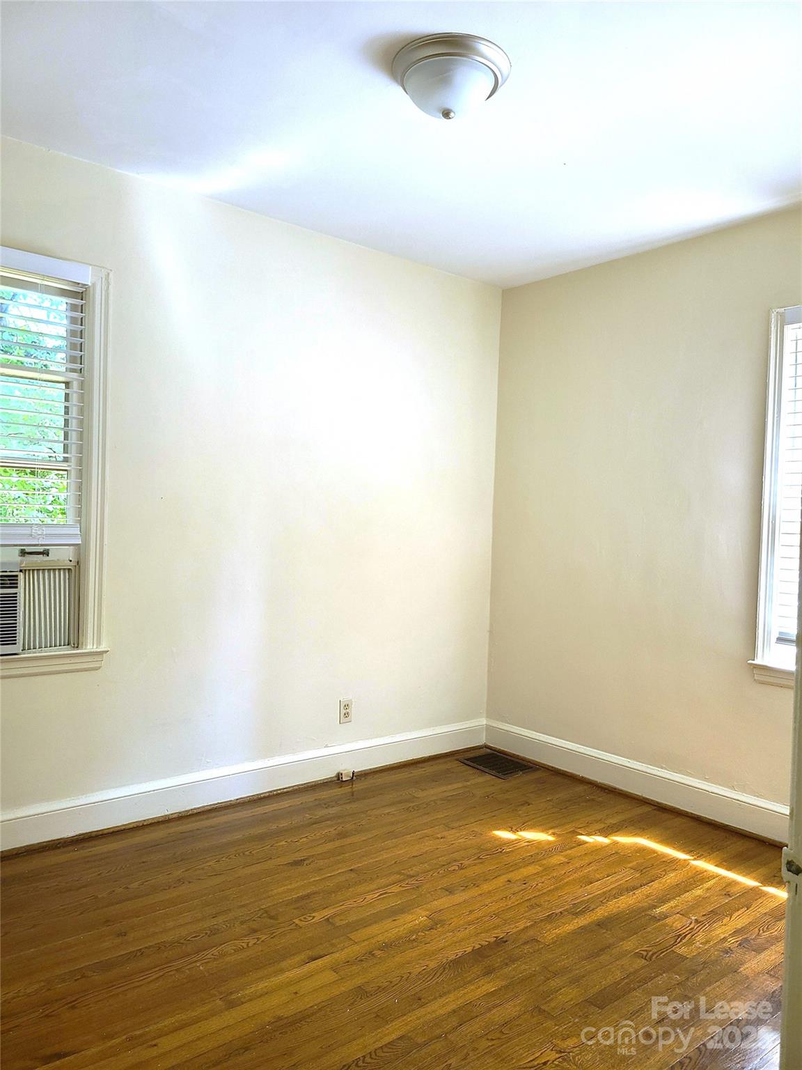 Myers Park - Residential Lease