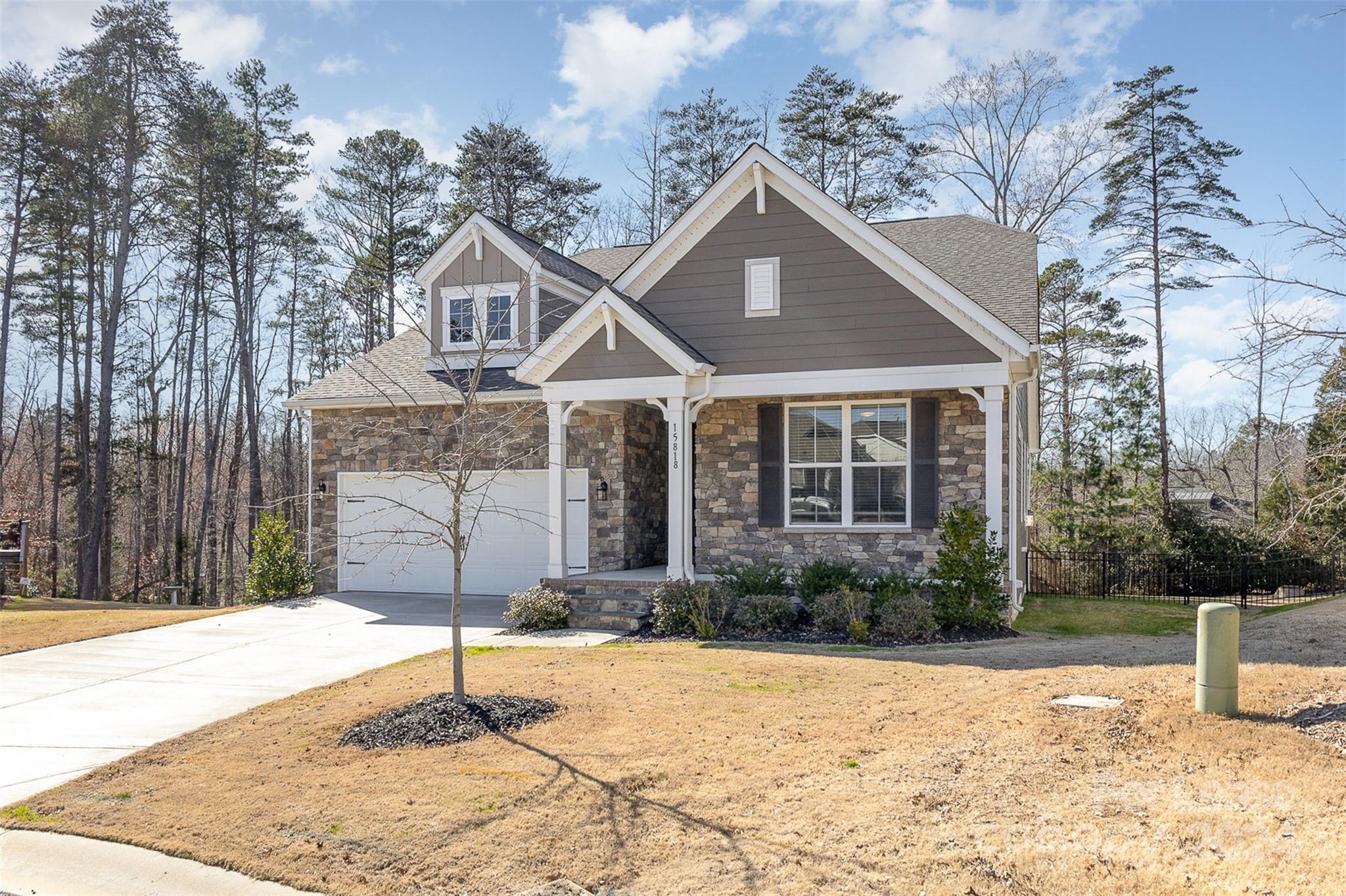 The Palisades - Residential Lease