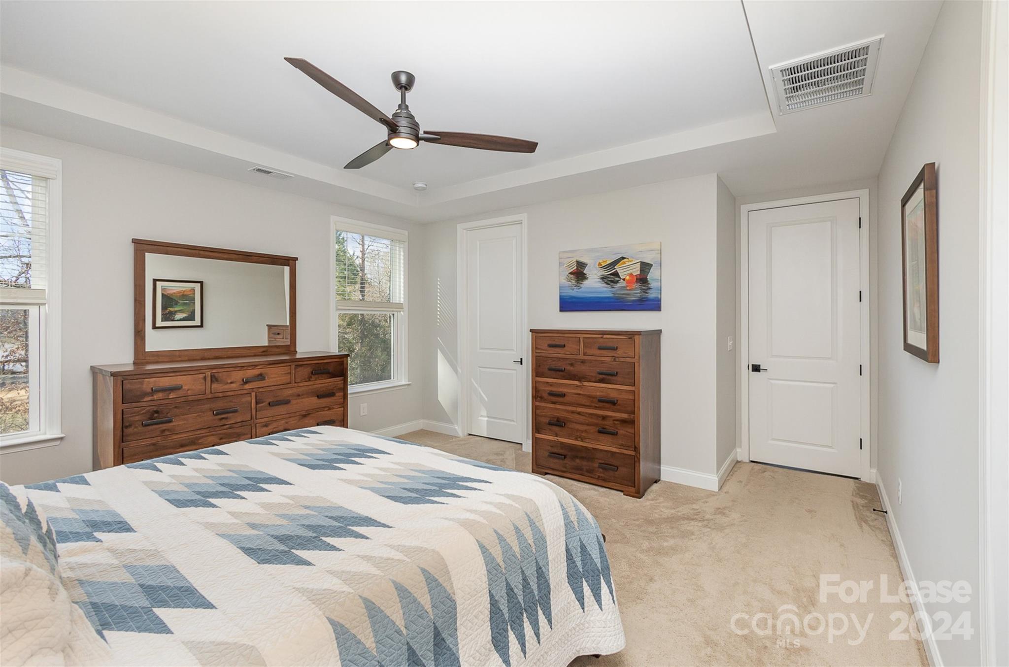 The Palisades - Residential Lease