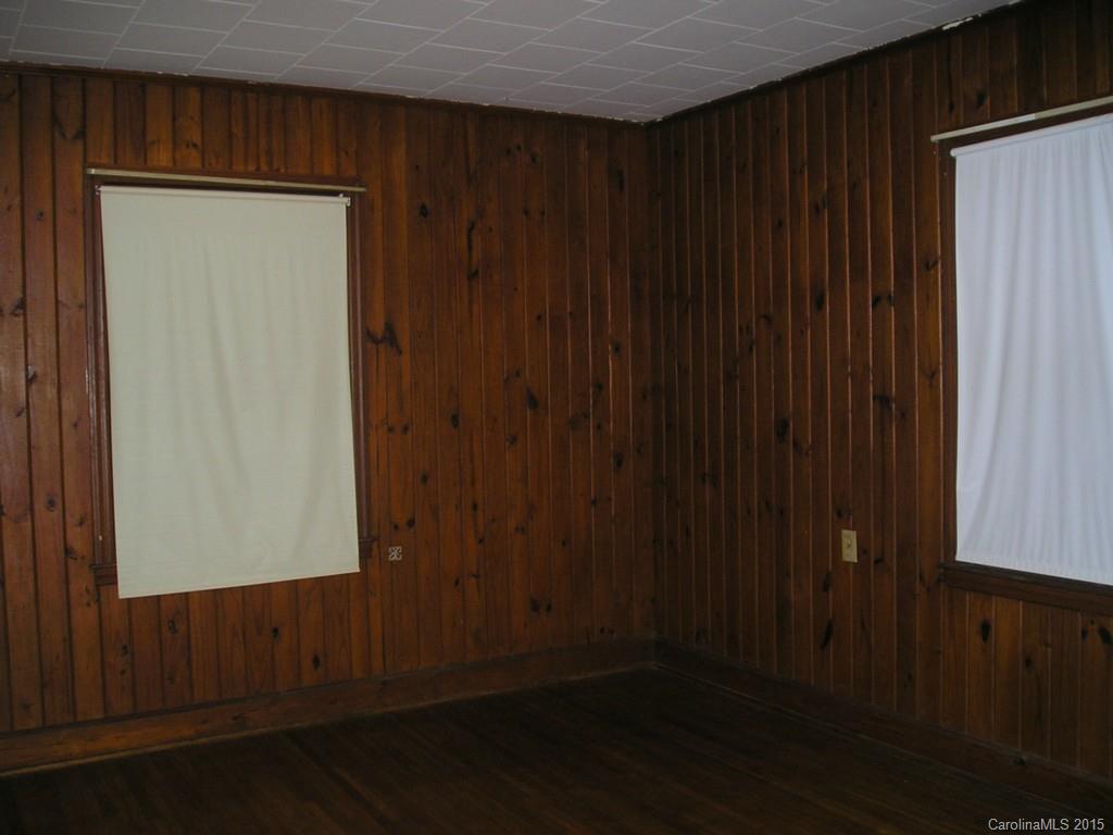 The Pines - Residential