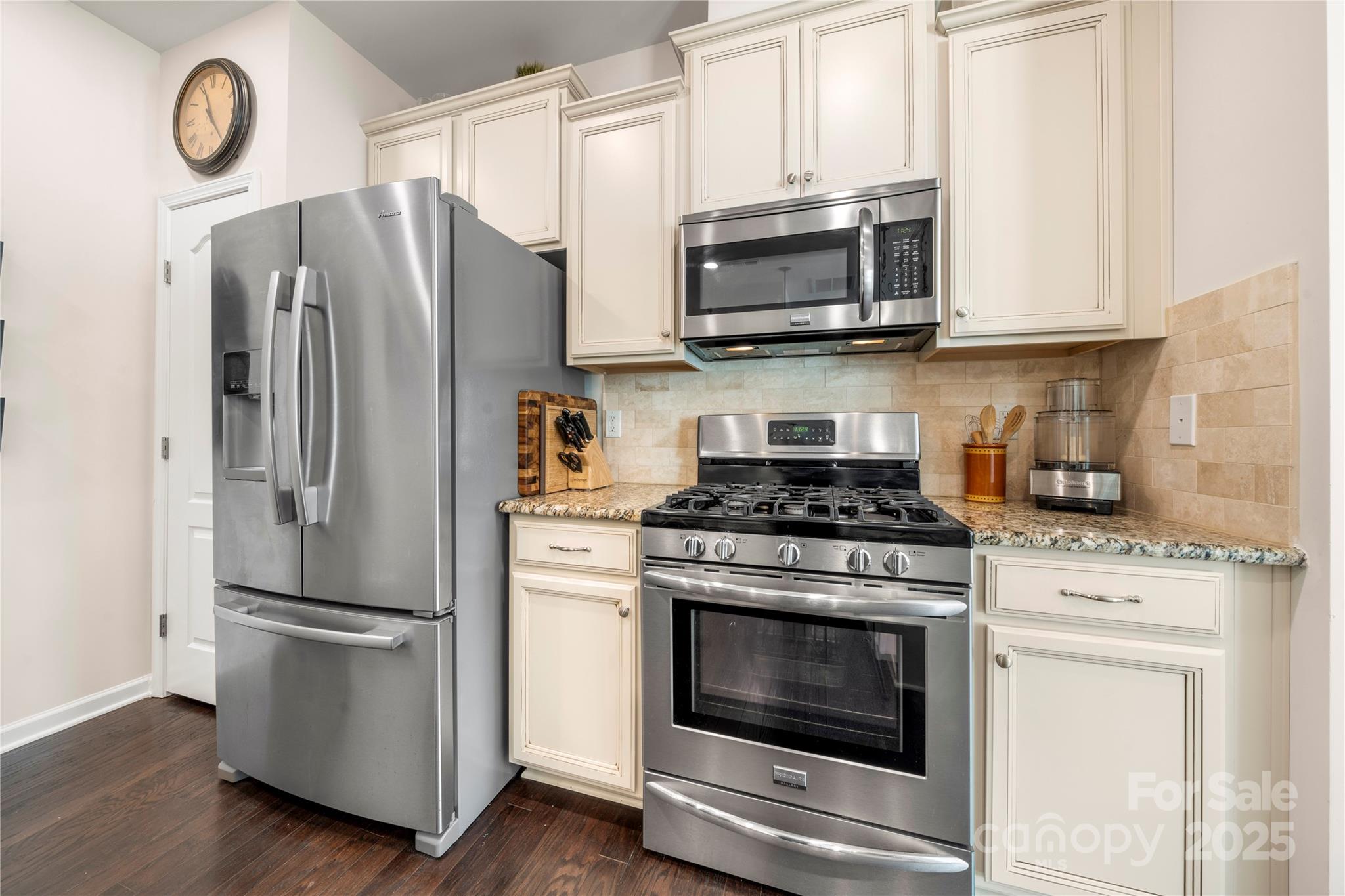 Cove at Morrison Plantation - Residential