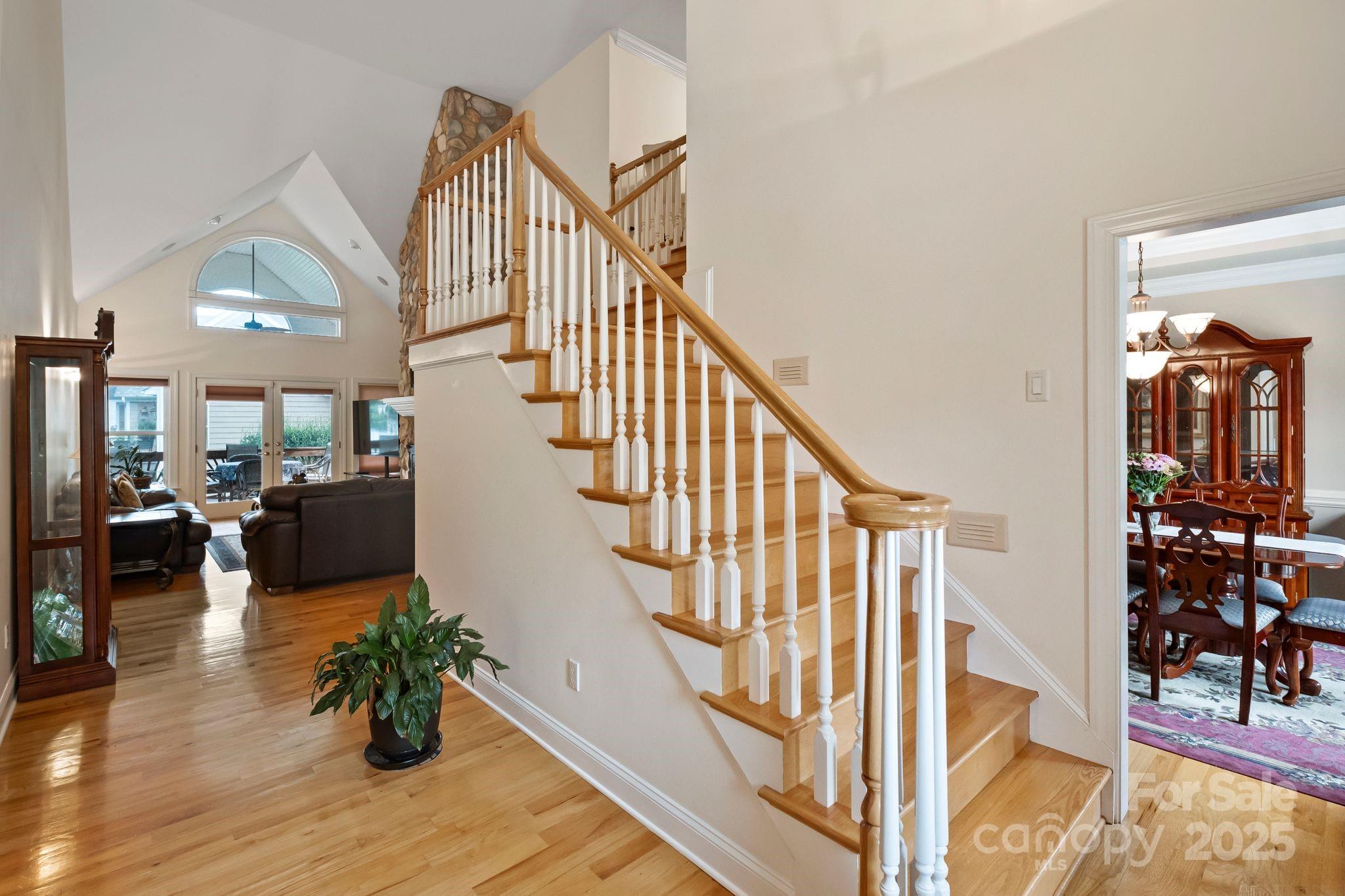 8918 Beach Bluff Court