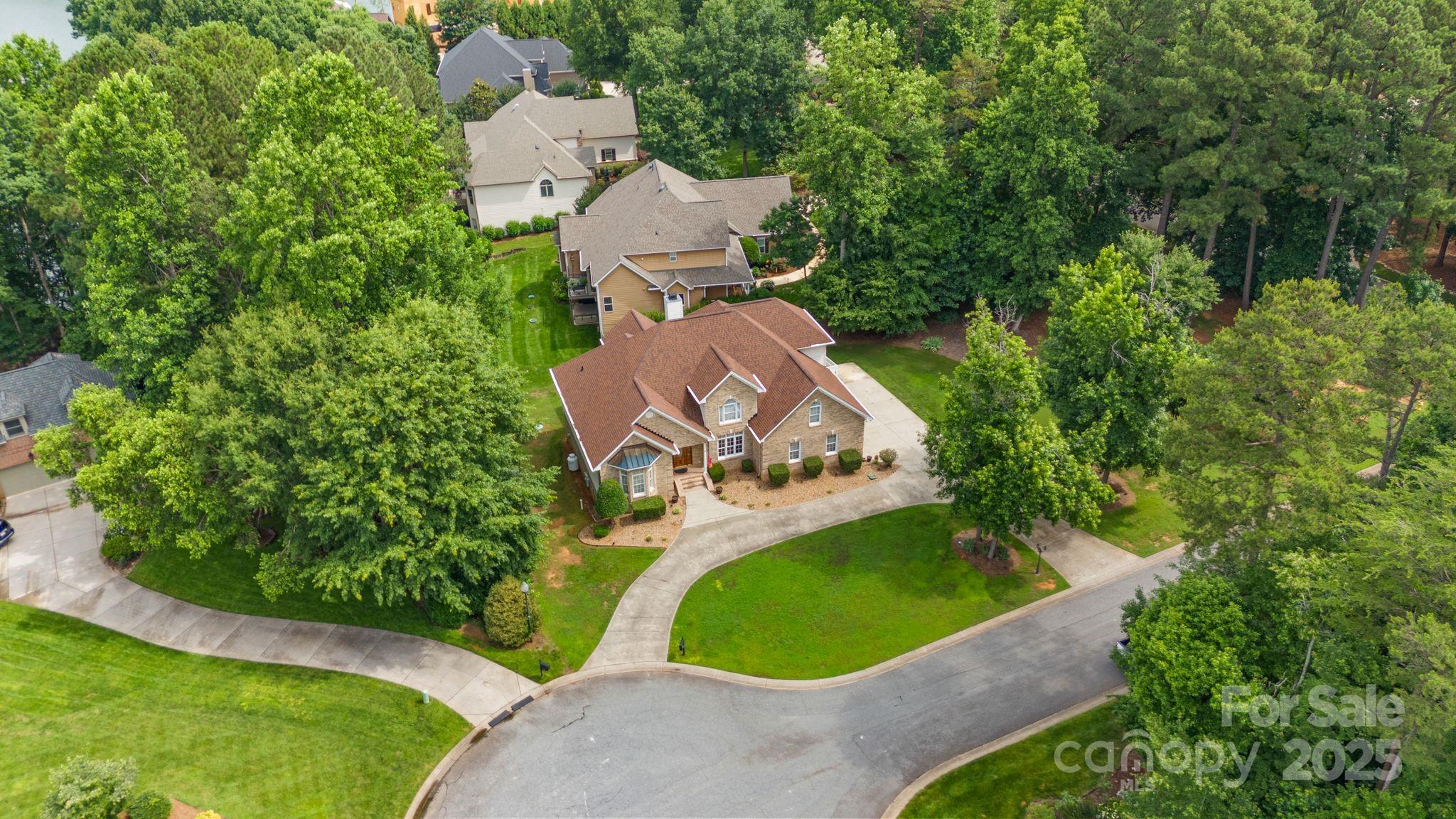 8918 Beach Bluff Court