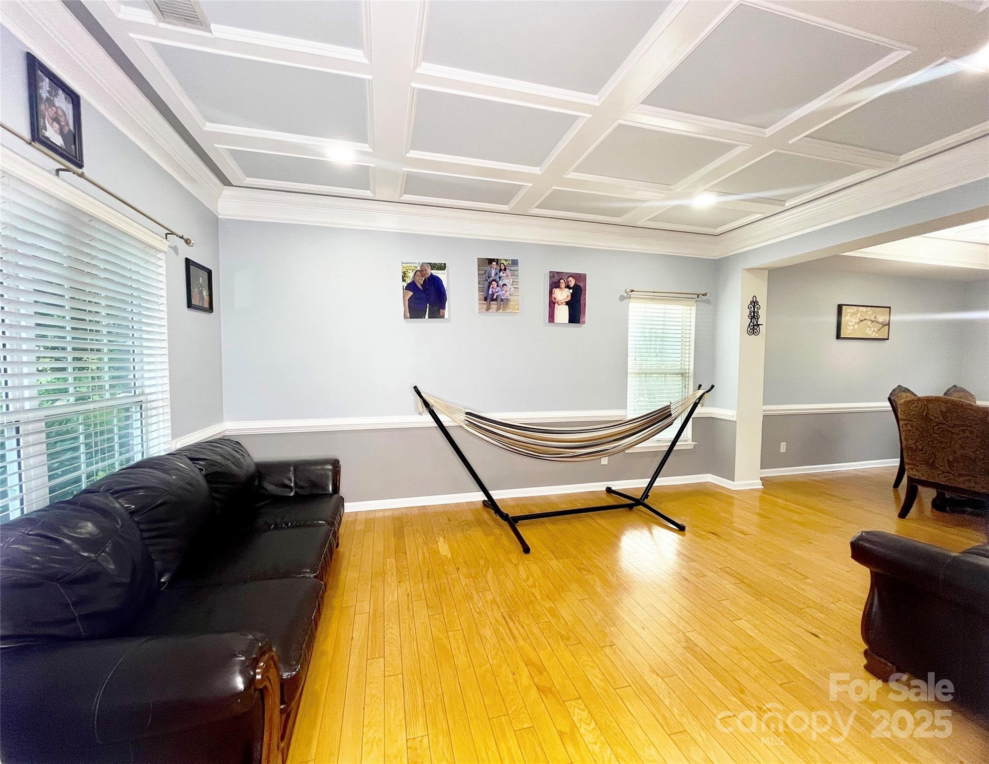 8218 Lynnewood Glen Drive