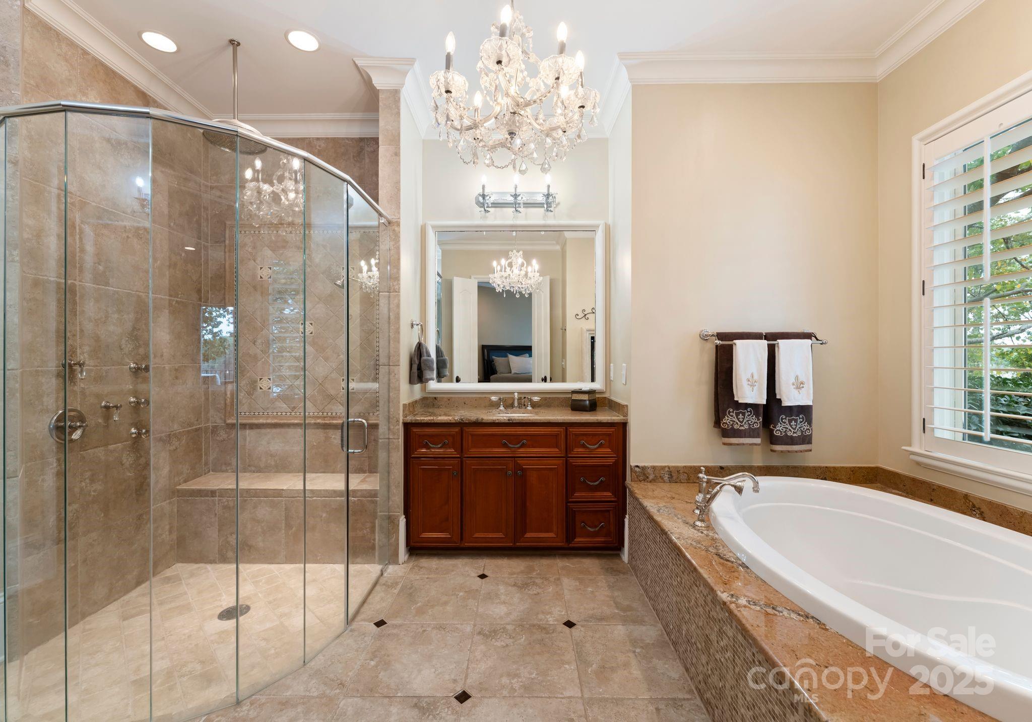 Pinnacle Shores - Residential