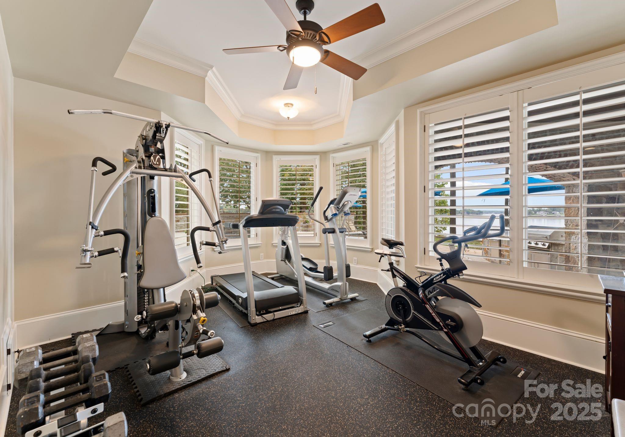 Pinnacle Shores - Residential