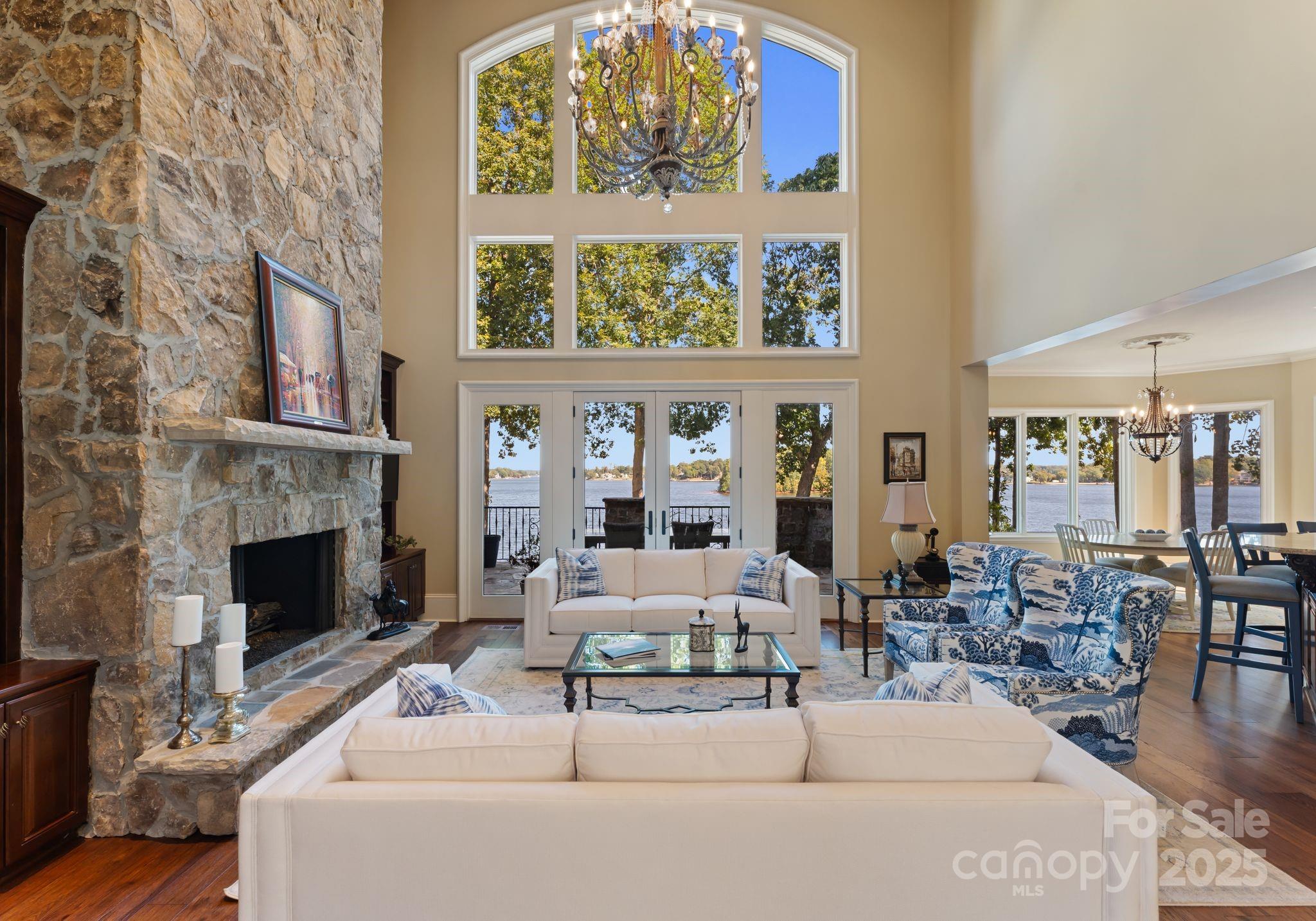 Pinnacle Shores - Residential