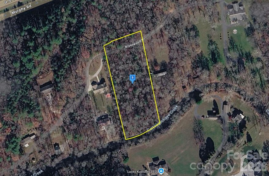 This 2.13-acre vacant lot in the Franklin area of Macon County offers a great opportunity to build your future home or invest in a peaceful mountain setting. Featuring mostly flat, wooded terrain, the property provides a desirable combination of usability and natural privacy, making it well-suited for a custom build or retreat. Conveniently located just a short distance from US Hwy 64, the property offers easy access to nearby towns, shopping, and dining while still maintaining a quiet, tucked-away feel. Whether you're looking to create a full-time residence or hold as a long-term investment, this property offers flexibility and potential. Listing is for land only and comes As Is. Street addresses can be for listing purposes only and vacant land will receive a true street address once improved.