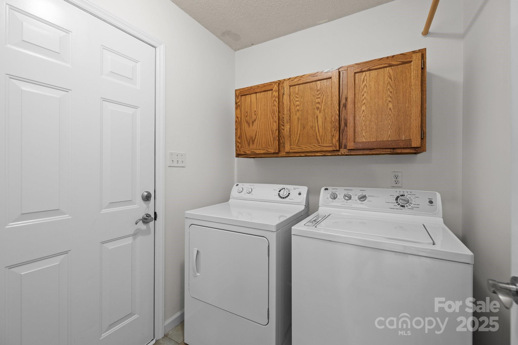 Cameron Wood - Residential