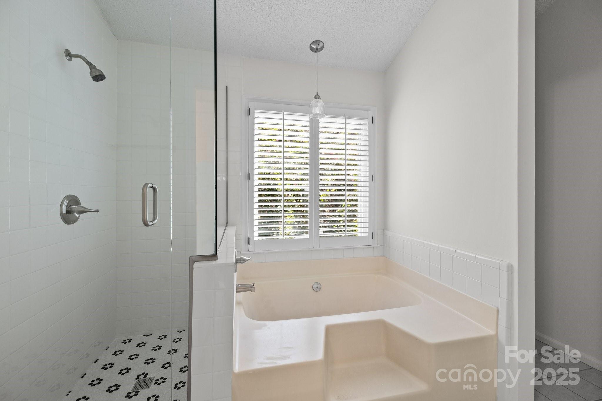 Cameron Wood - Residential