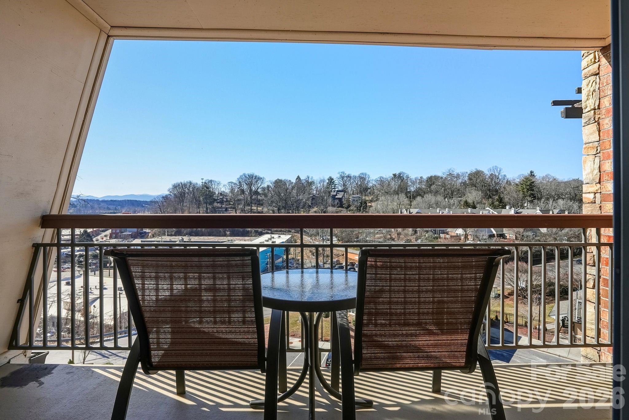 402 Bowling Park Road 402