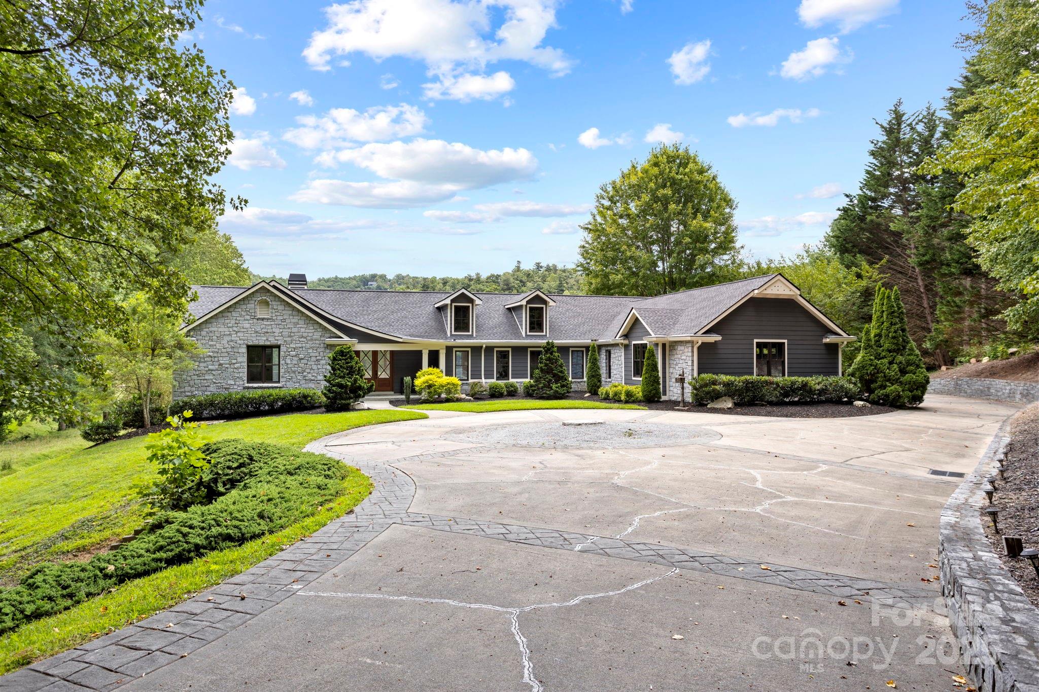 301 Winding Meadows Drive