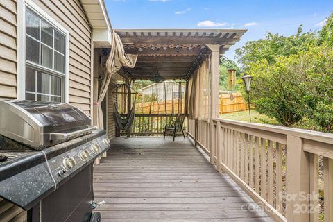 A home in Waynesville