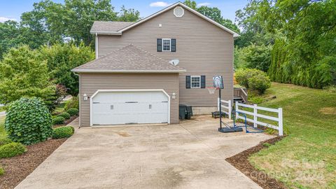 A home in Waynesville