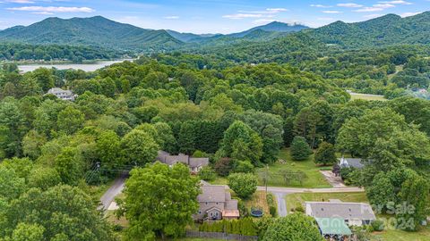 A home in Waynesville