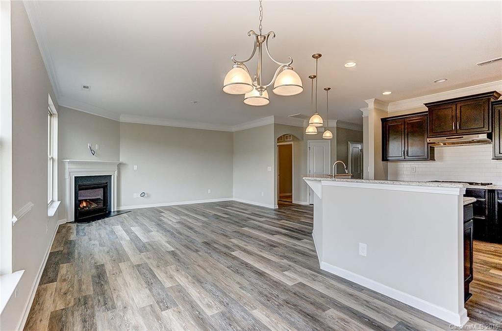 Robinson Oaks - Residential