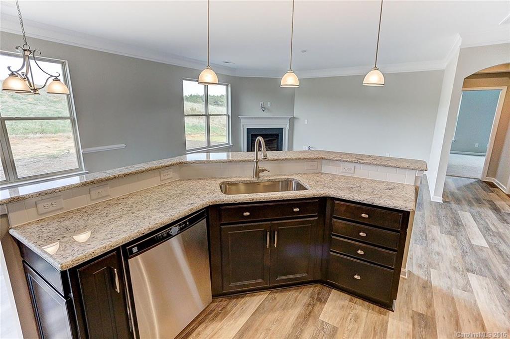 Robinson Oaks - Residential