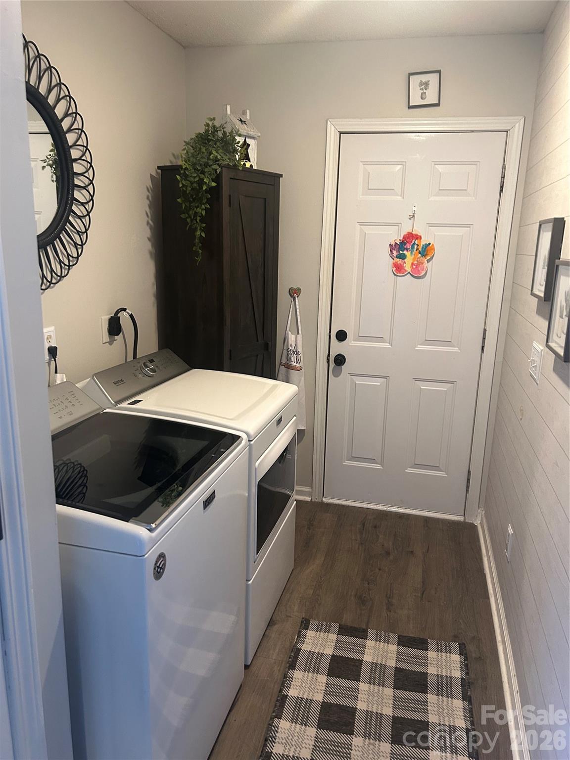 Meadow Glen - Residential