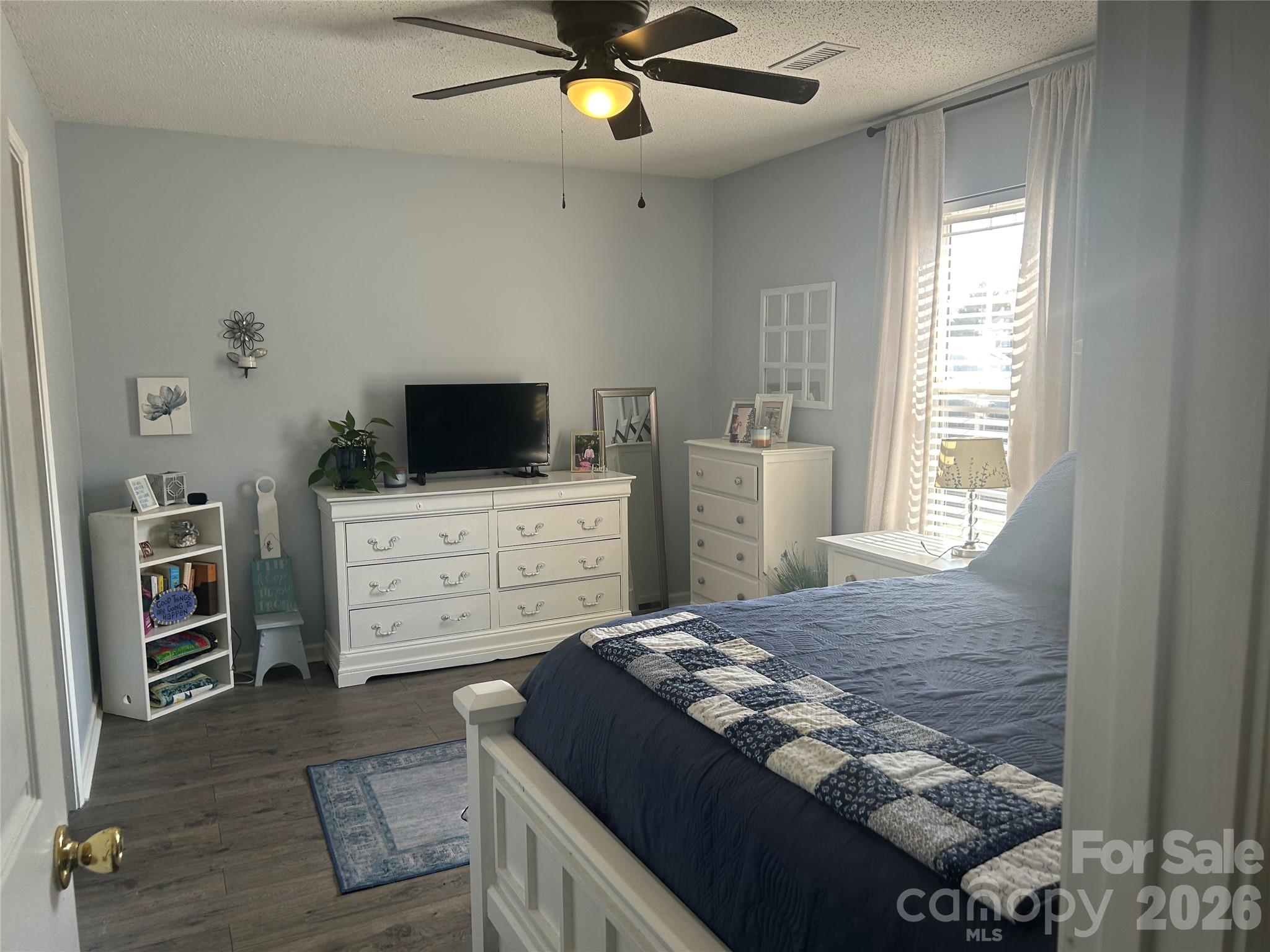 Meadow Glen - Residential