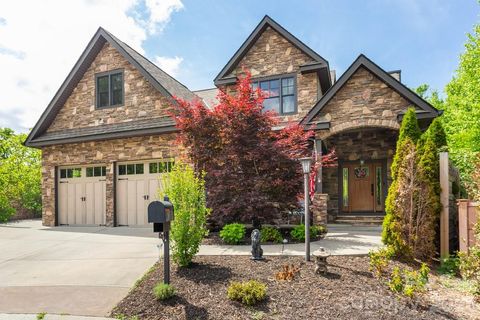 109 Wood Owl Court Hendersonville NC 28791