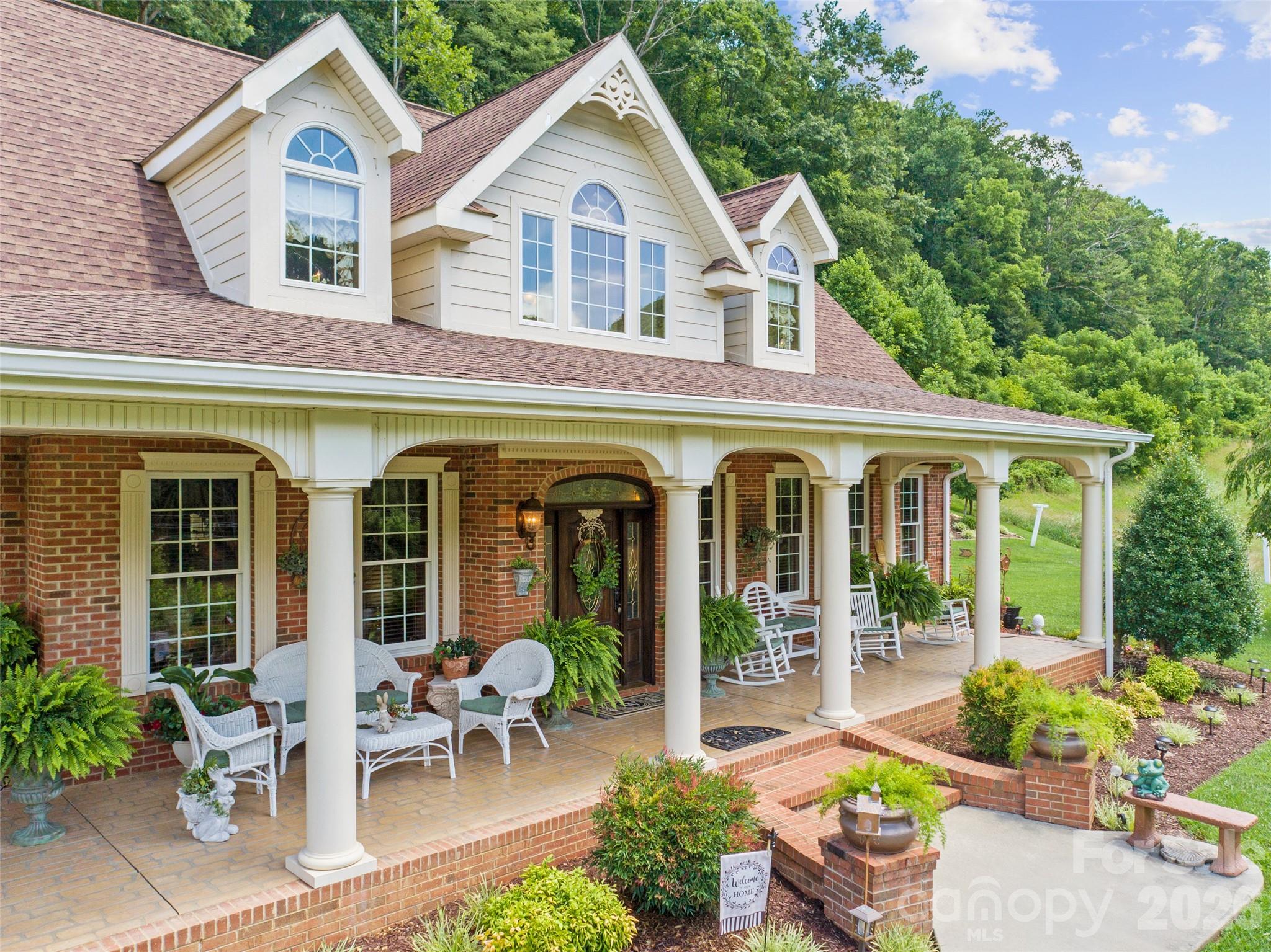 38 Peterson Lane