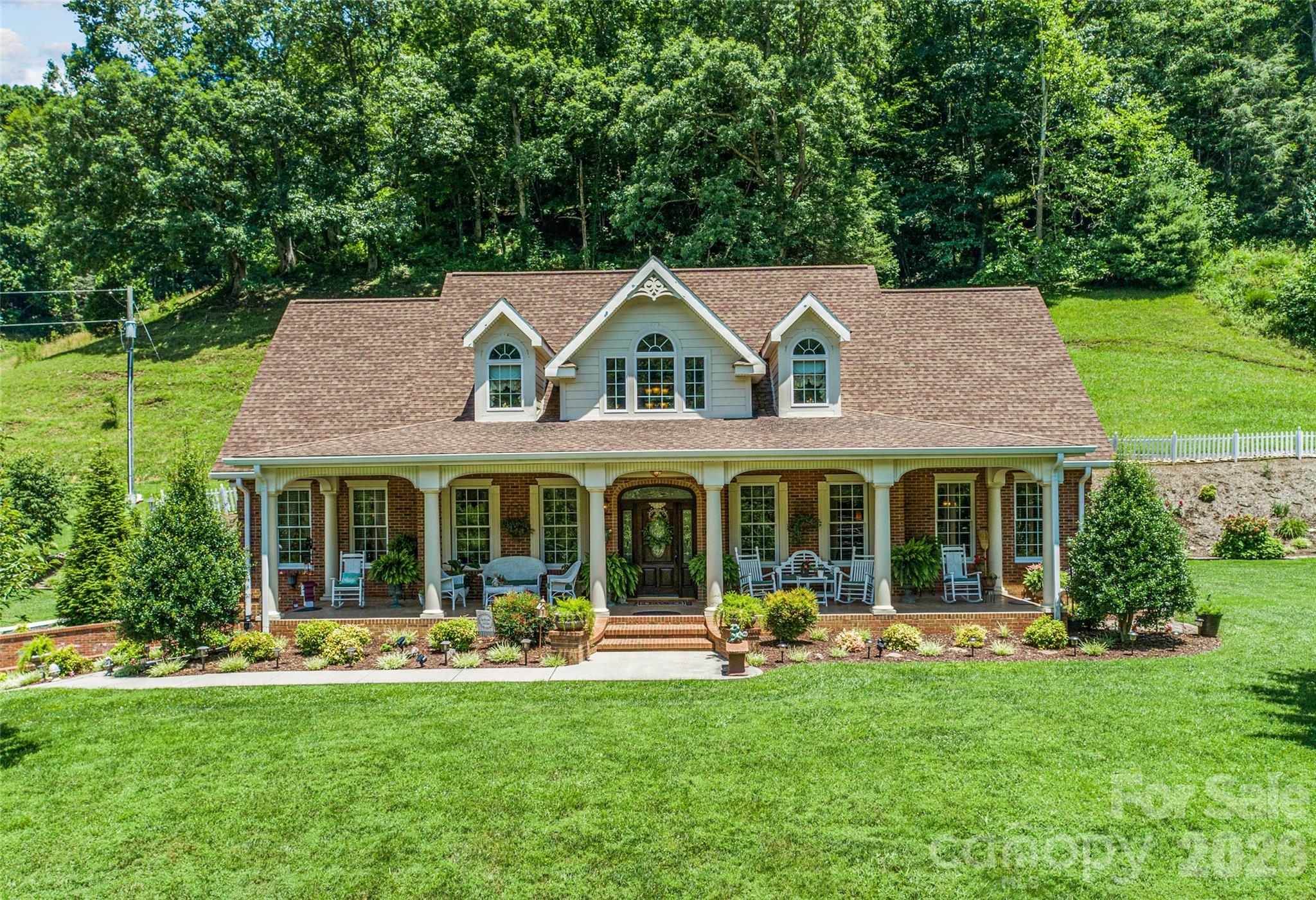 38 Peterson Lane, Green Mountain, NC, 28740