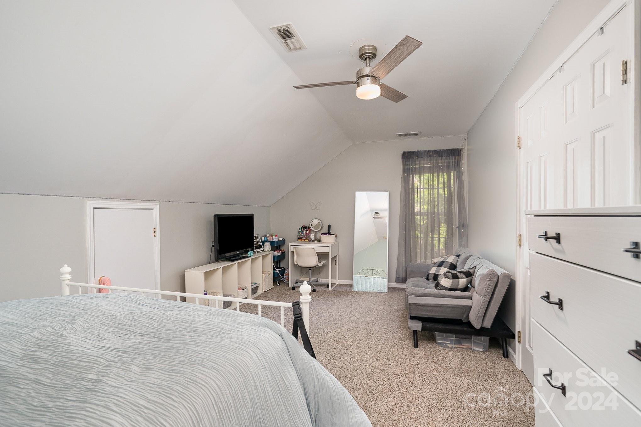 Autumn Cove At Lake Wylie - Residential