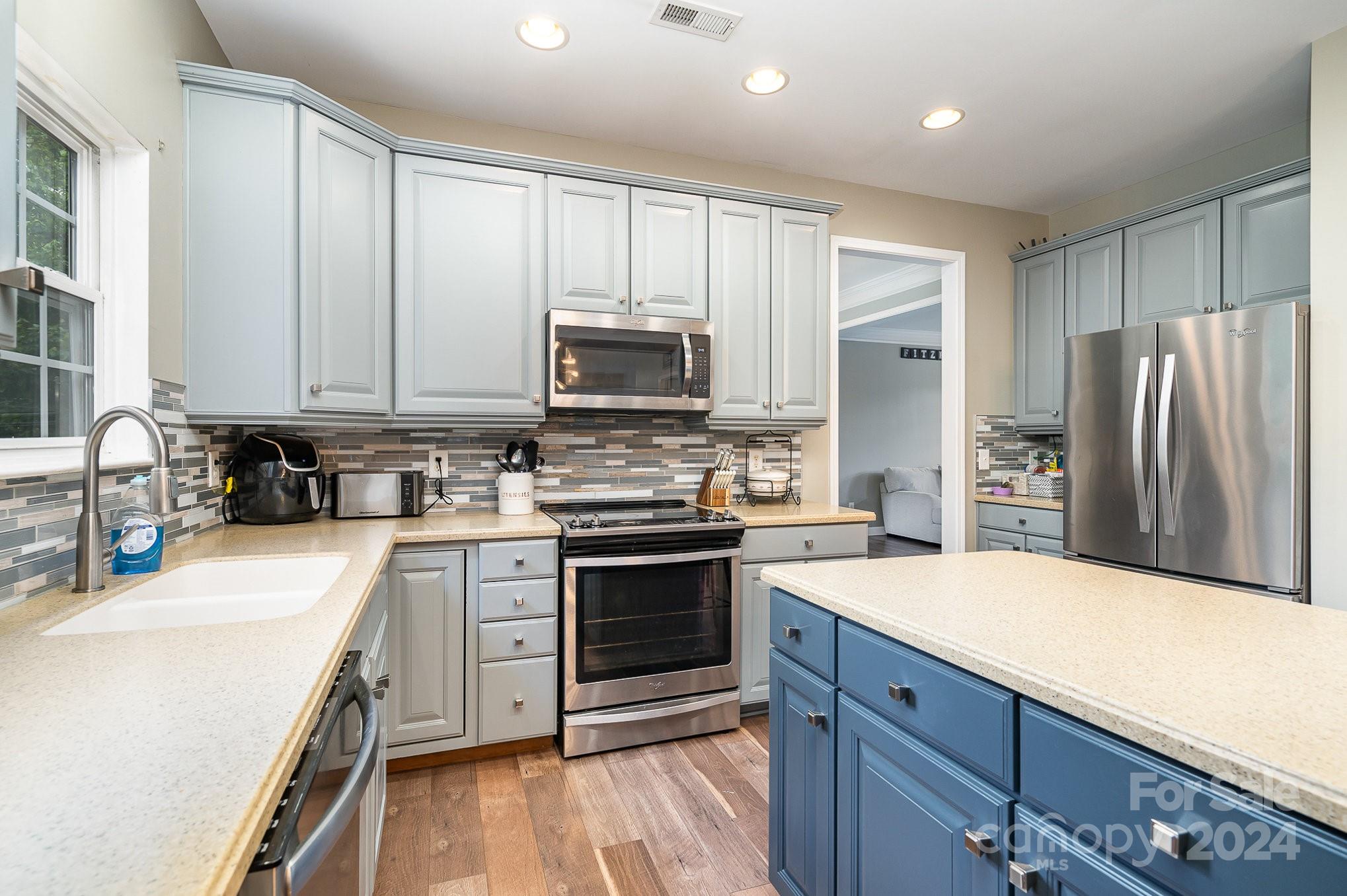 Autumn Cove At Lake Wylie - Residential