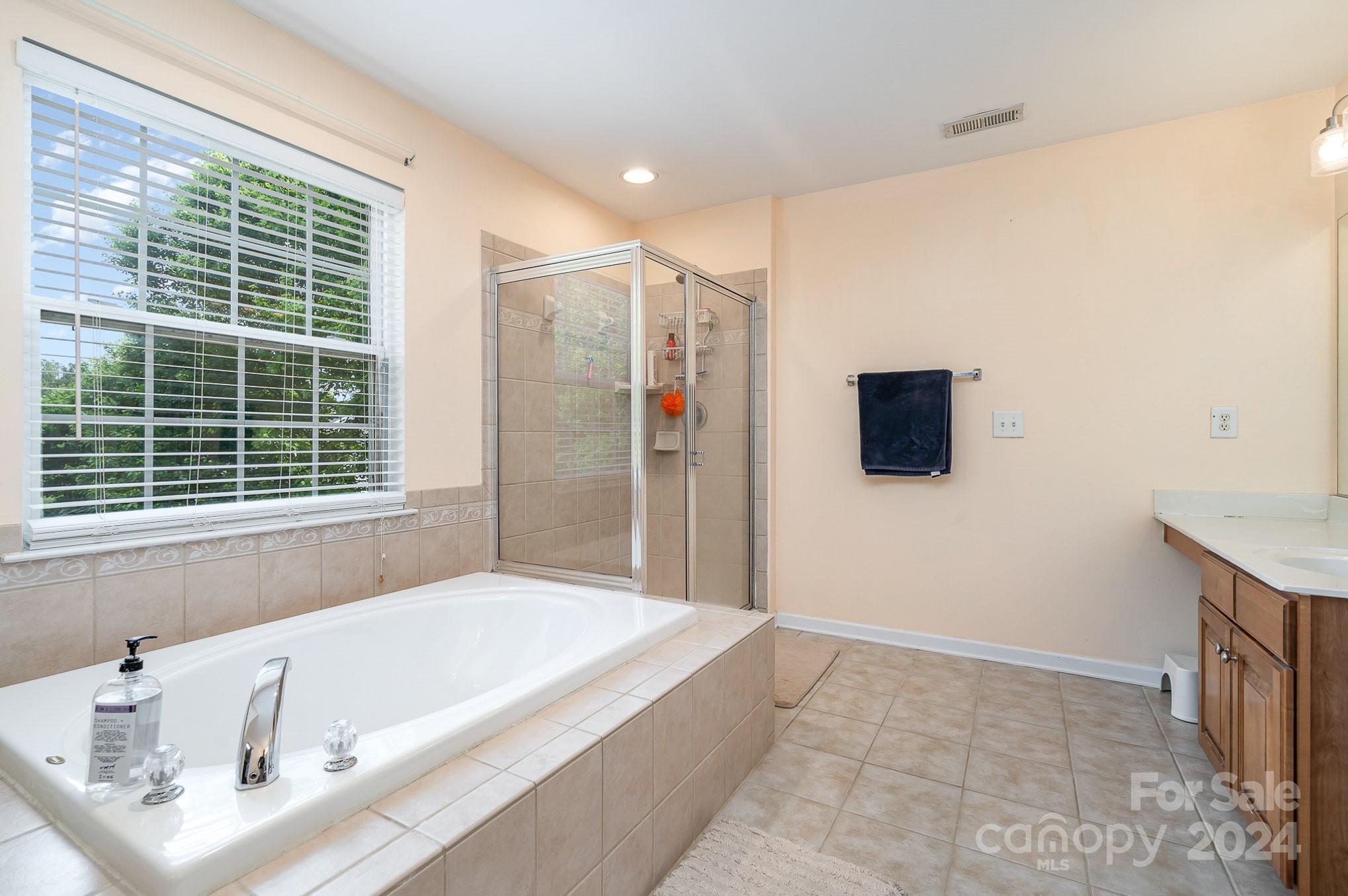 Autumn Cove At Lake Wylie - Residential