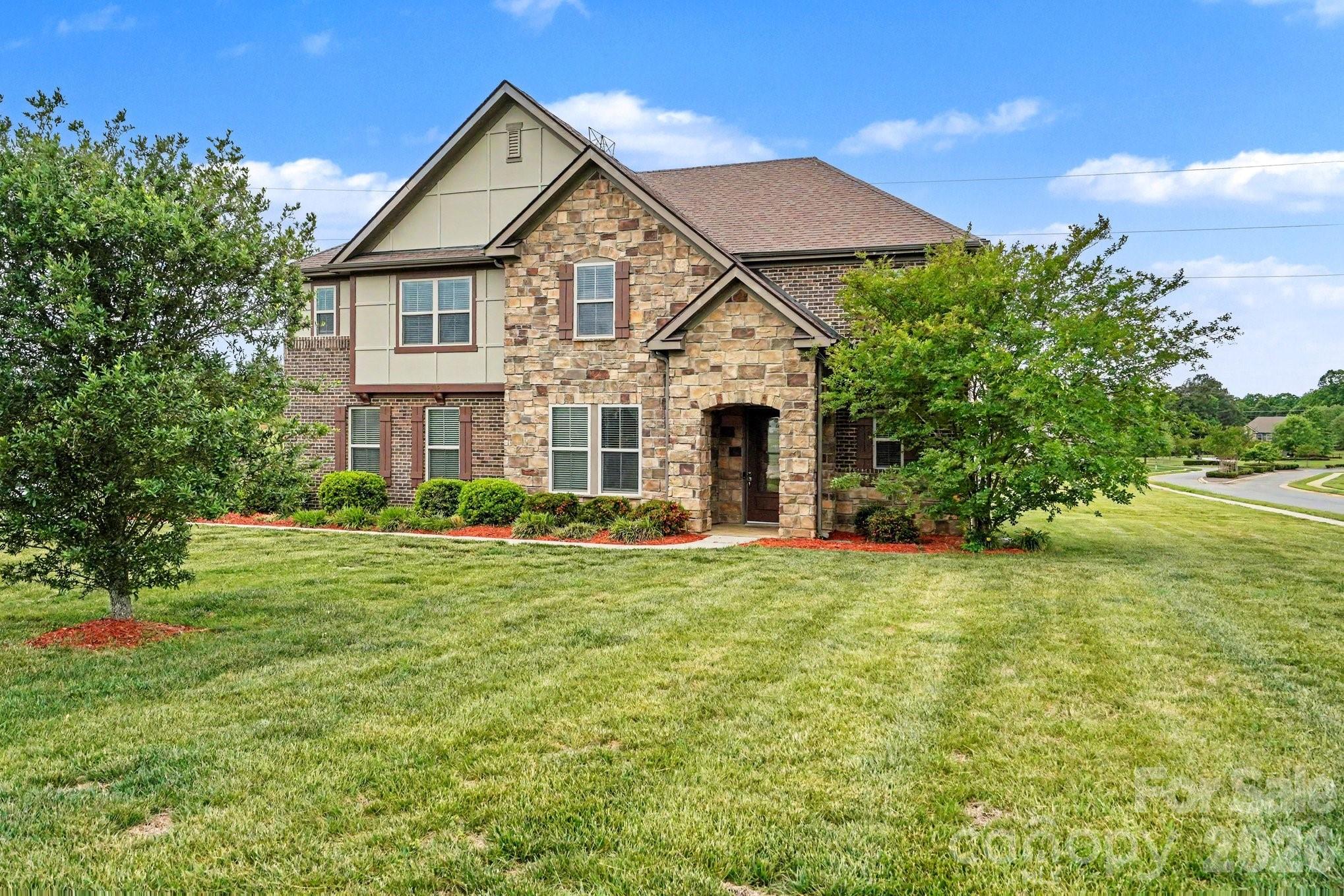 502 Alucio Court