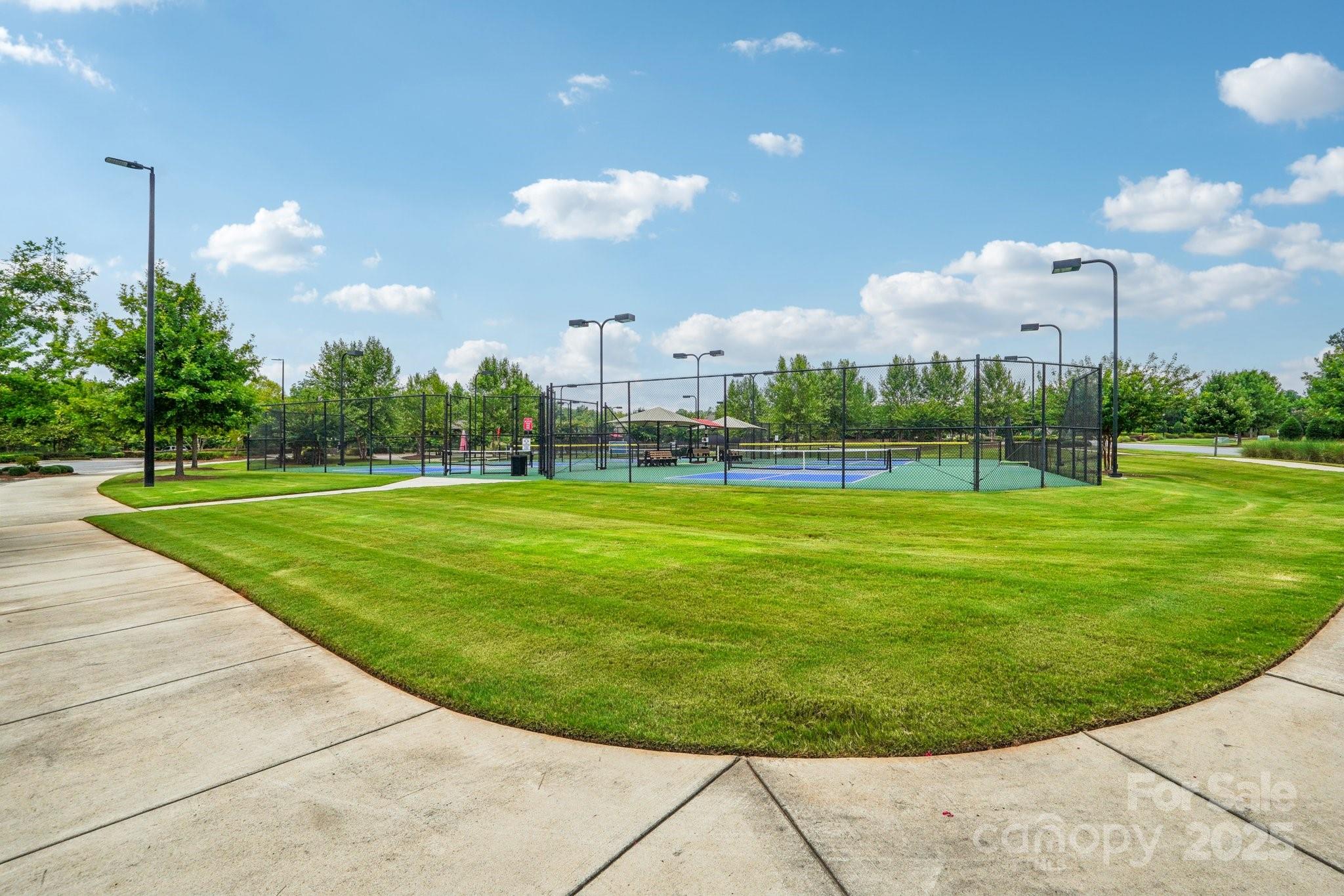 Tree Tops - Residential