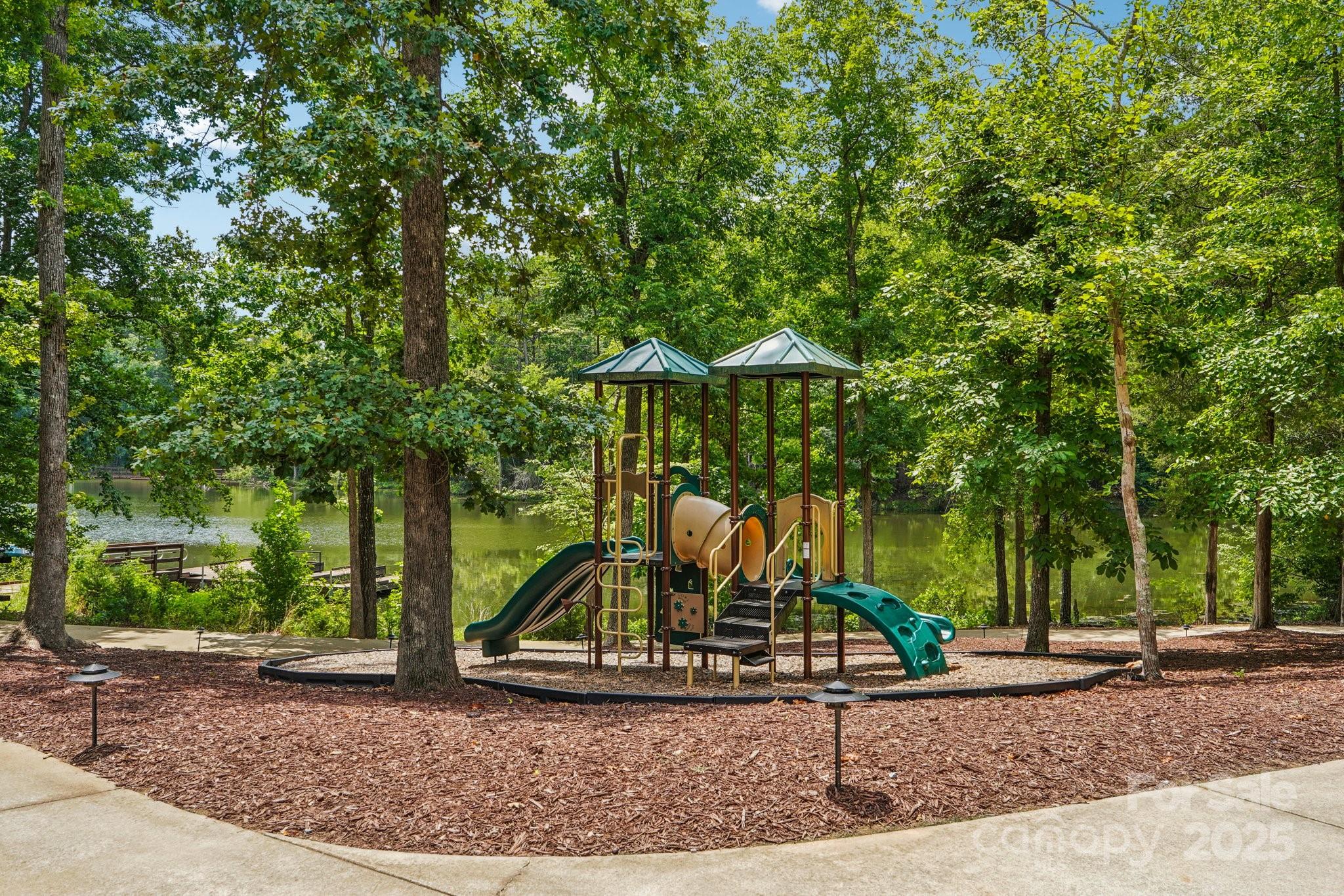 Tree Tops - Residential