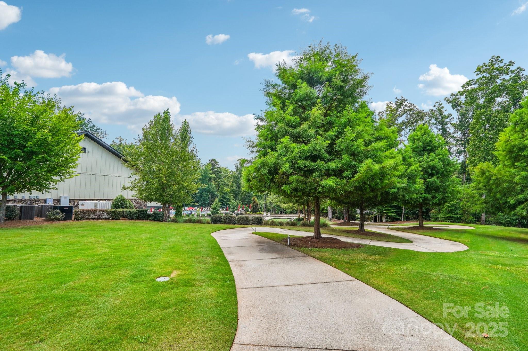 Tree Tops - Residential