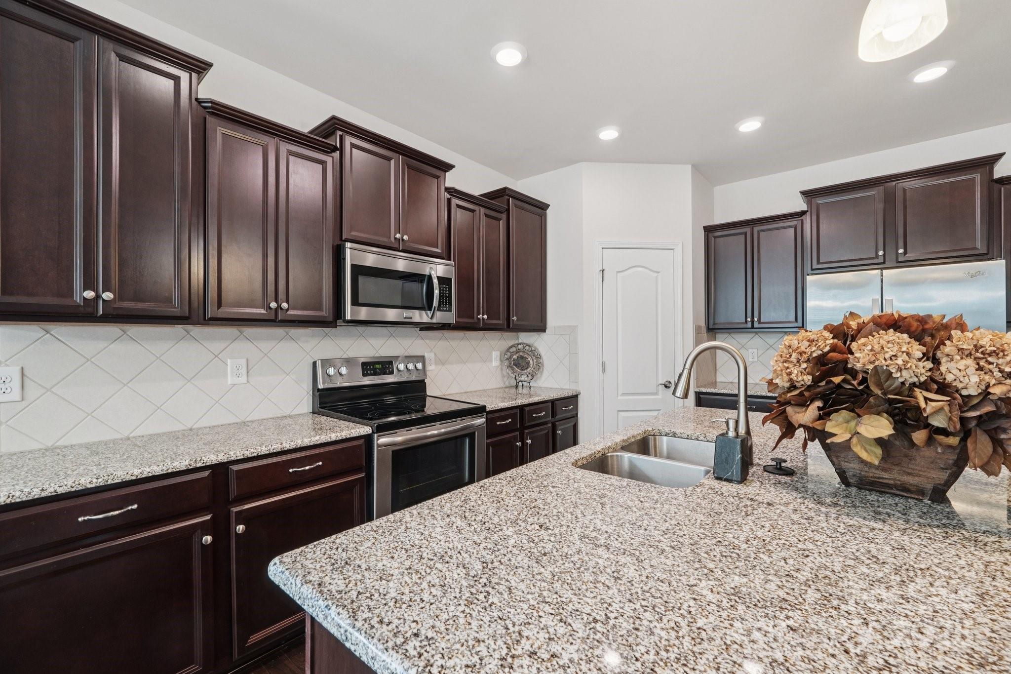 Tree Tops - Residential