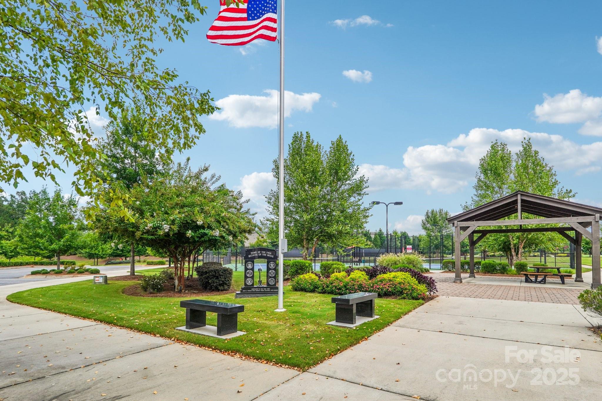 Tree Tops - Residential