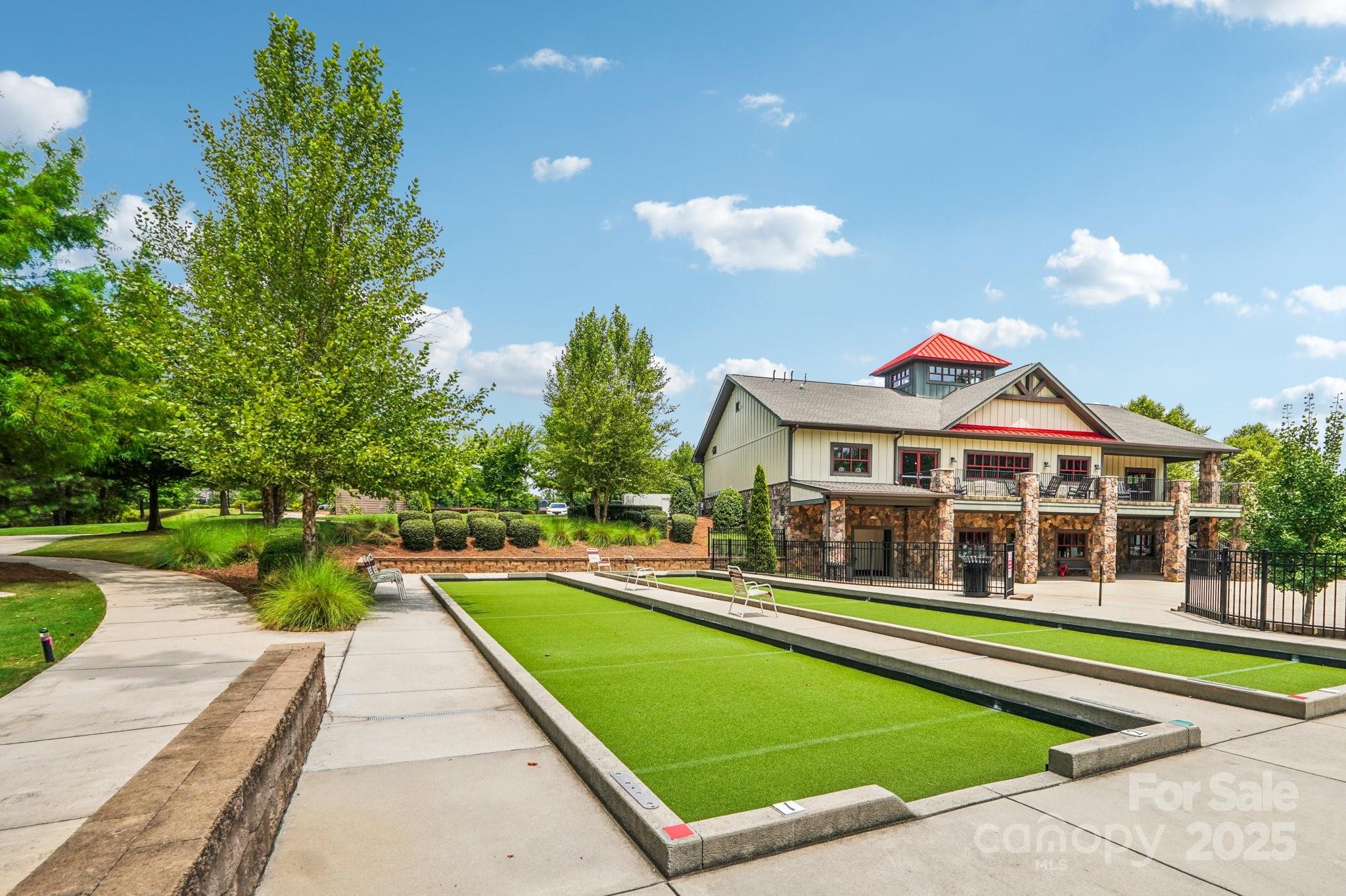 Tree Tops - Residential