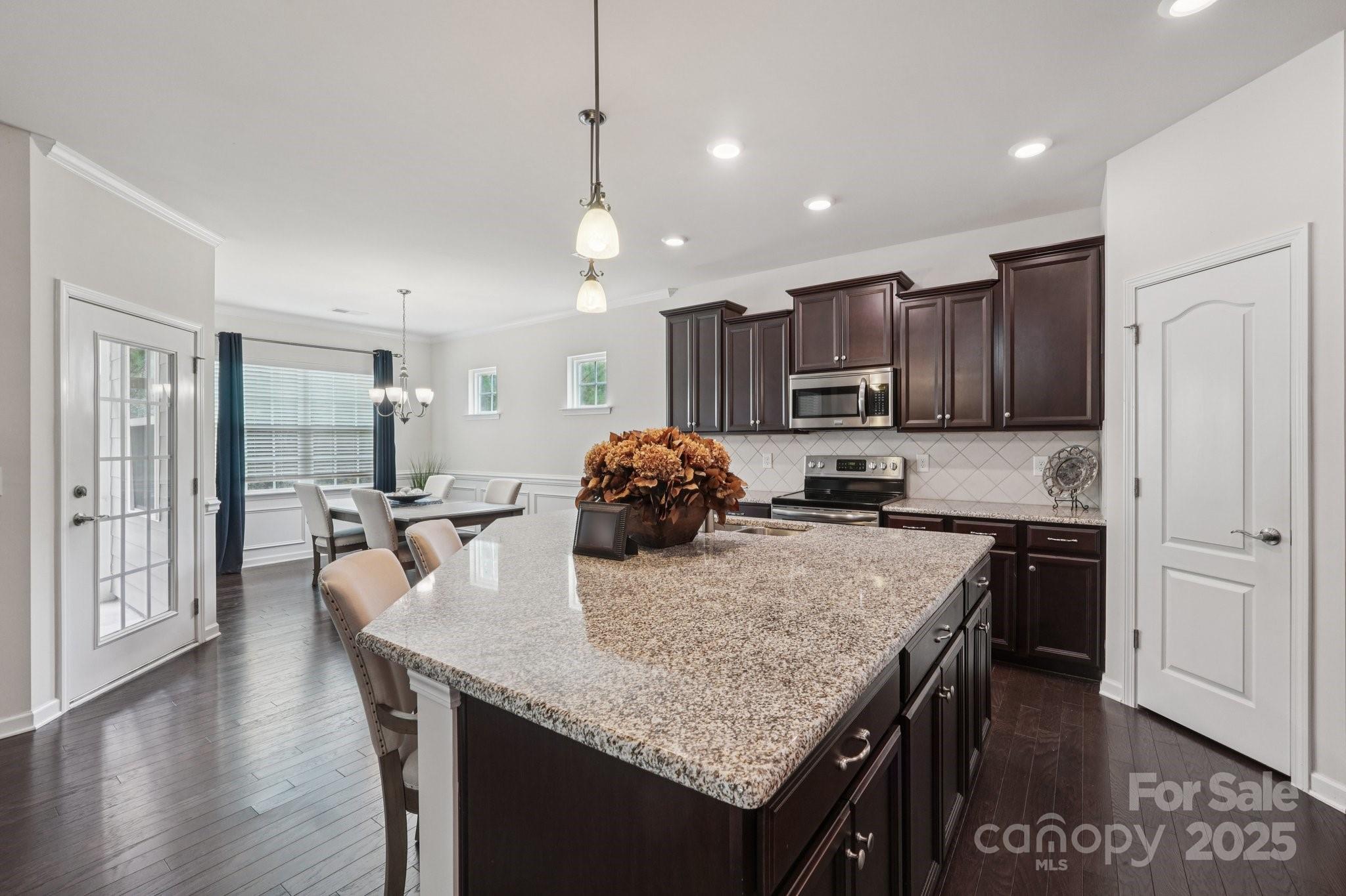 Tree Tops - Residential